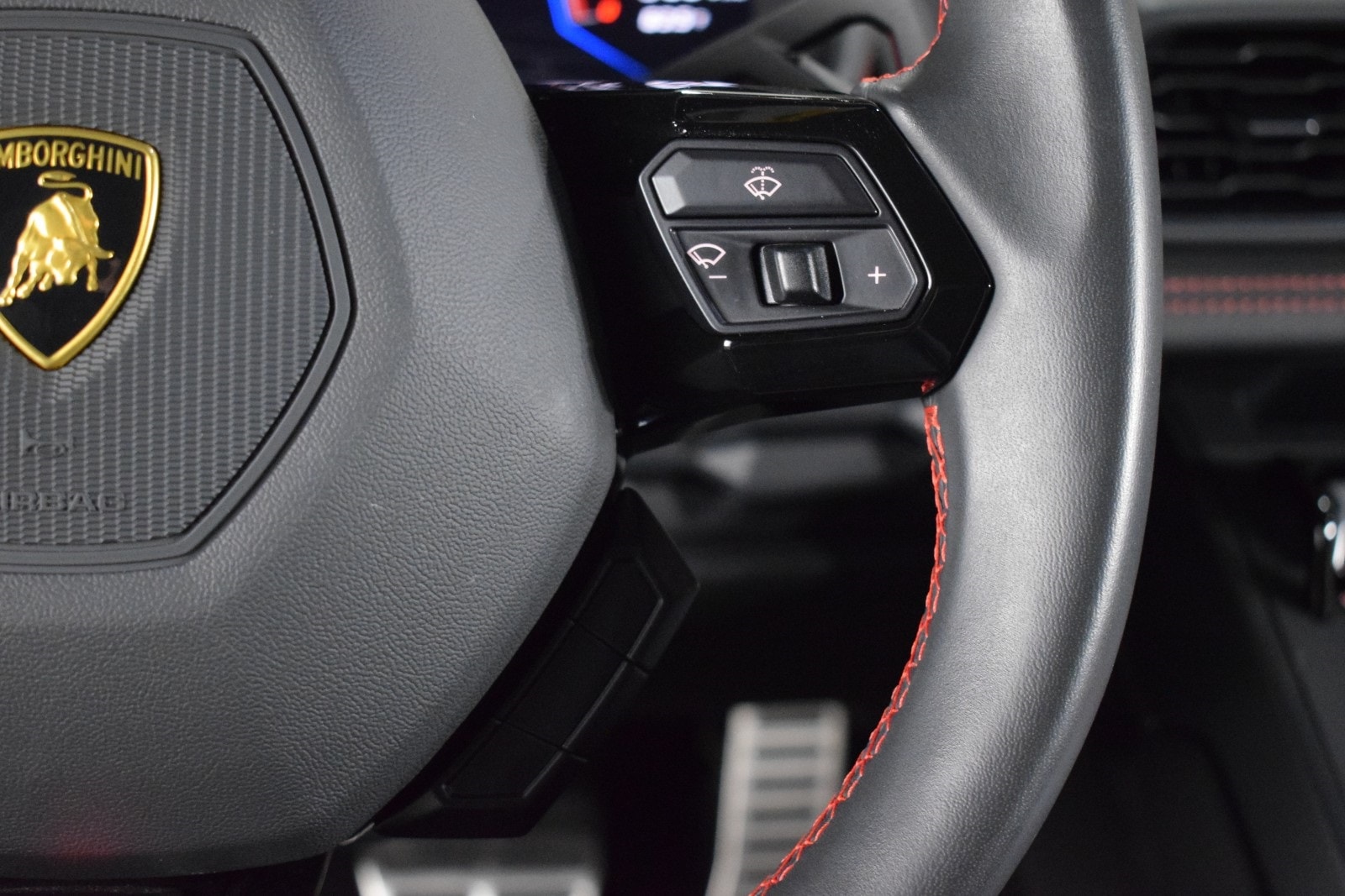 Thumbnail: 2023 Lamborghini Huracan - 27