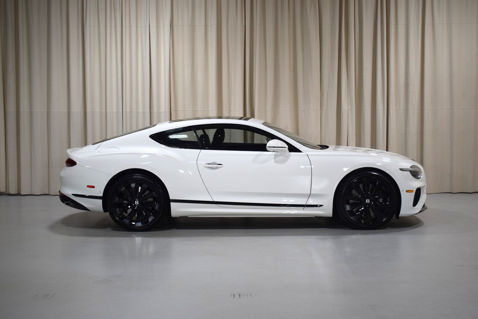 Thumbnail: 2026 Bentley Continental - 5