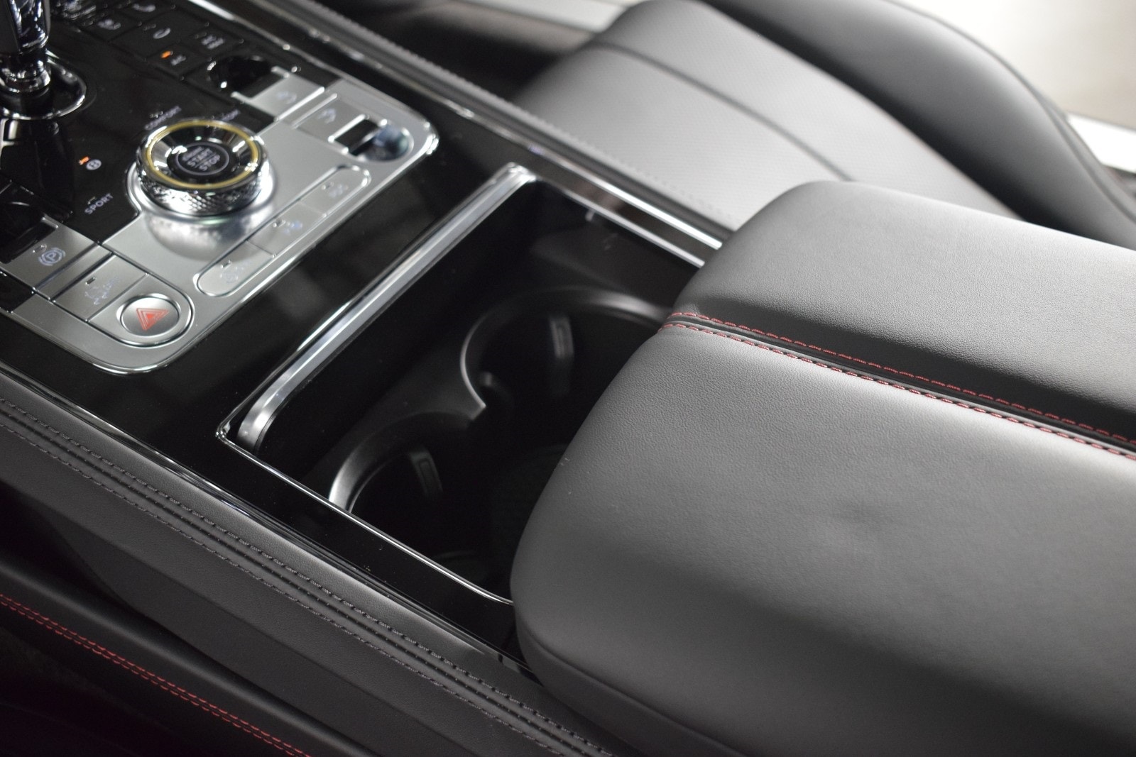 Thumbnail: 2024 Bentley Continental - 35