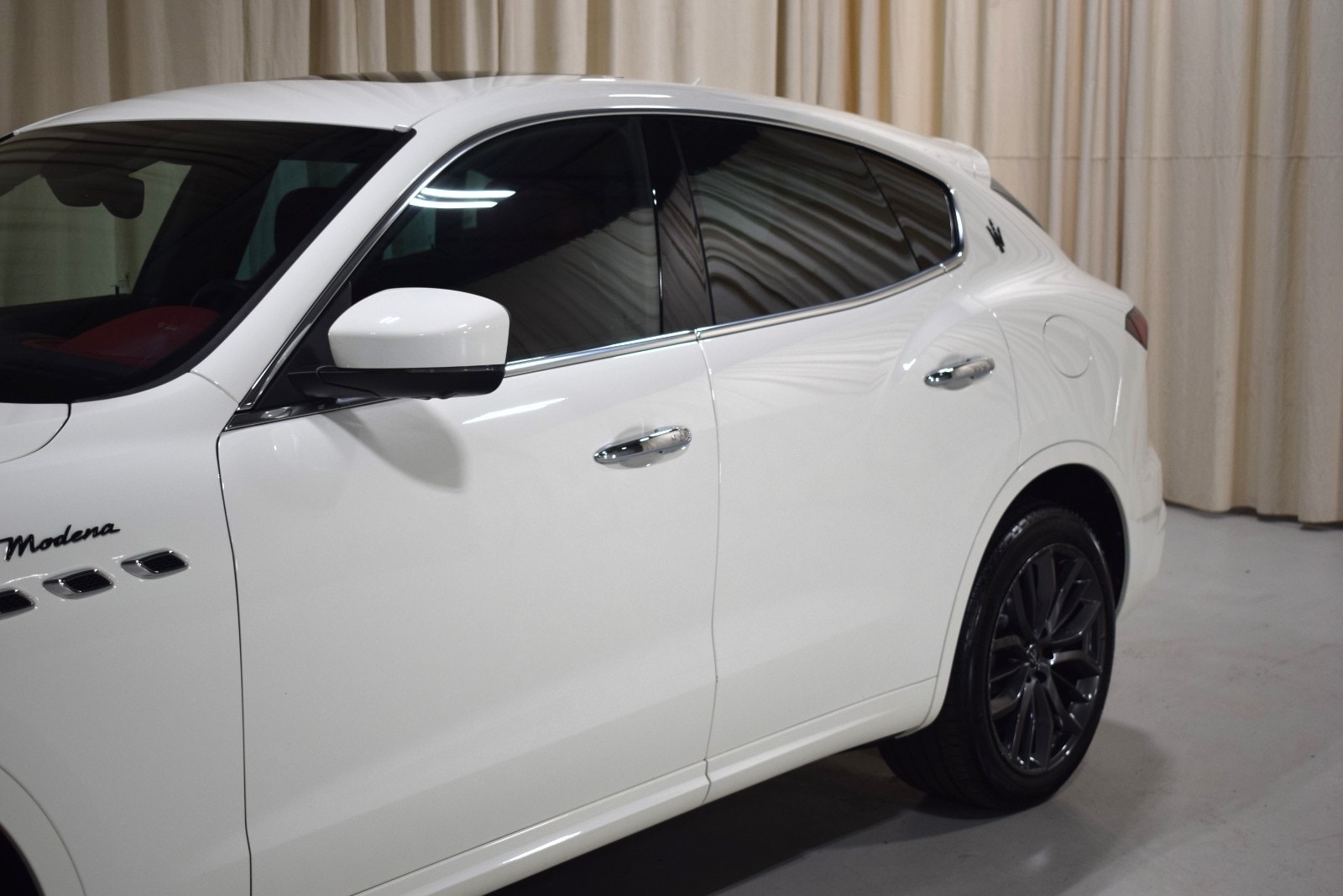 Thumbnail: 2022 Maserati Levante - 2