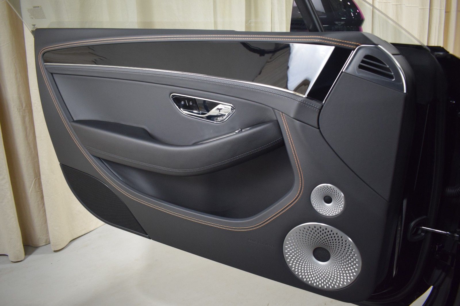 Thumbnail: 2026 Bentley Continental - 35