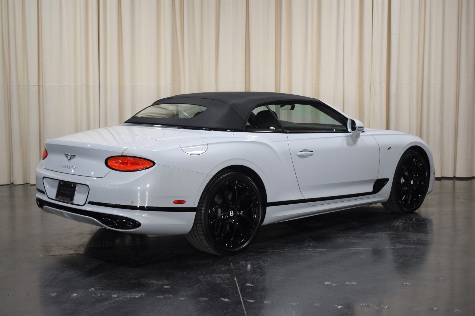 2024 Bentley Continental GT S V8 photo 3