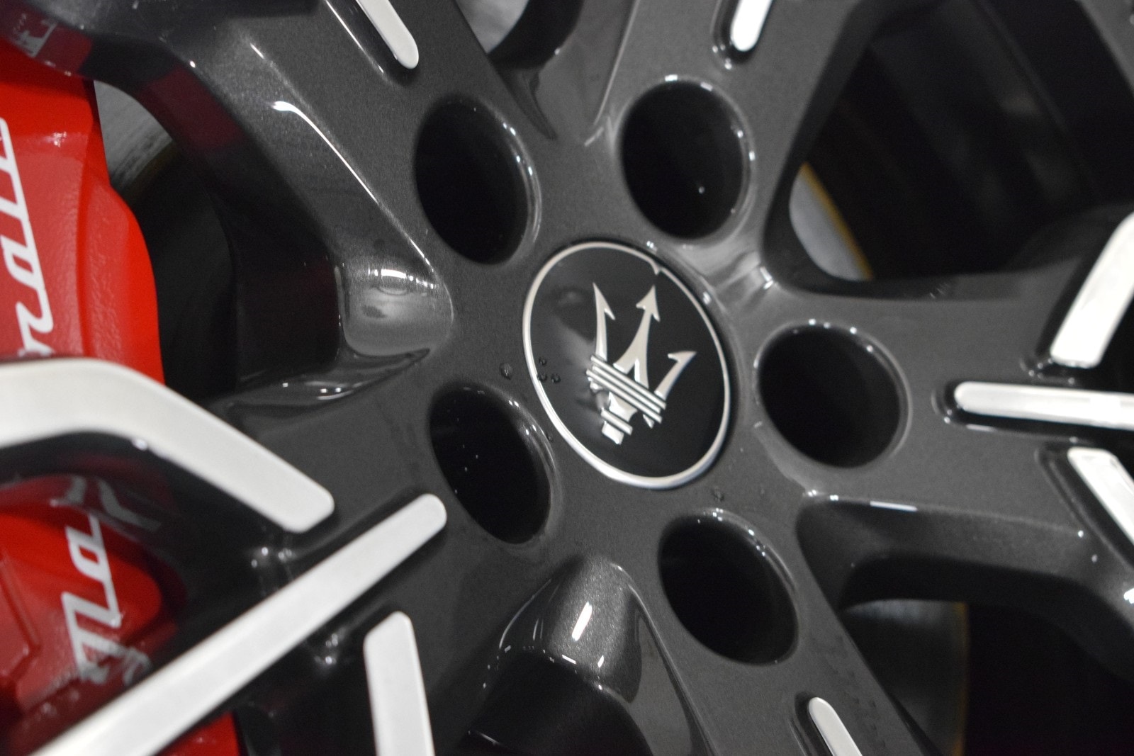 Thumbnail: 2024 Maserati Grecale - 19