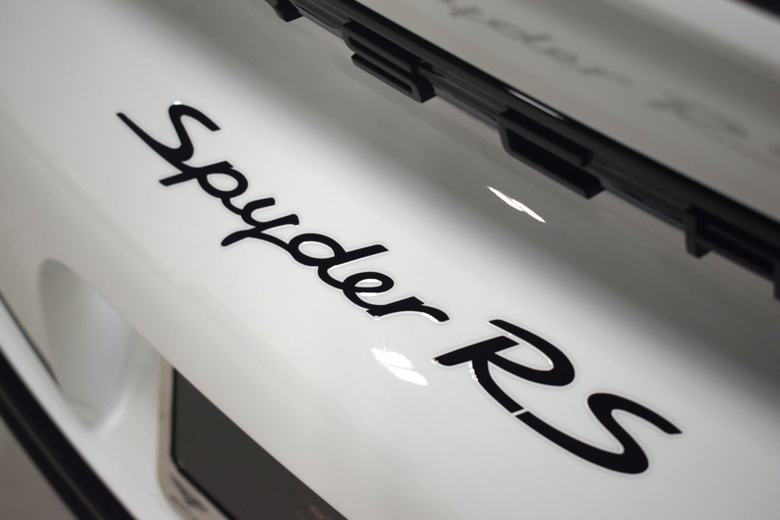 Thumbnail: 2024 Porsche  - 12