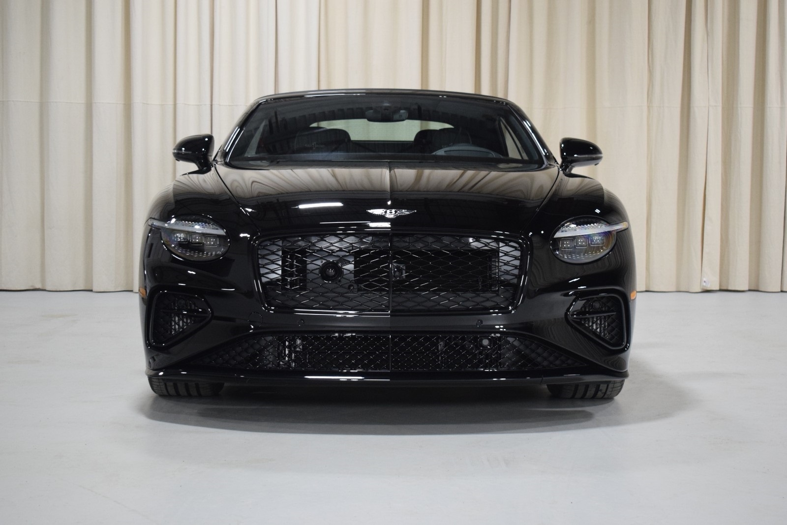 Thumbnail: 2025 Bentley Continental - 12