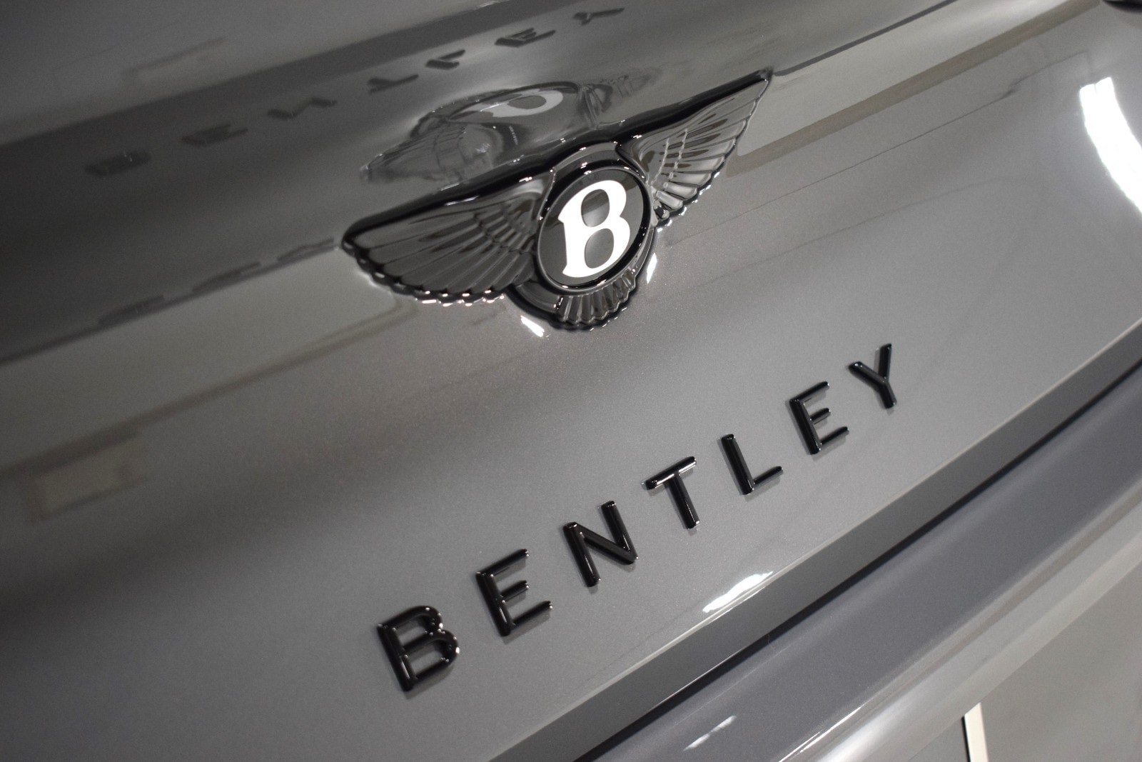 Thumbnail: 2025 Bentley Continental - 16