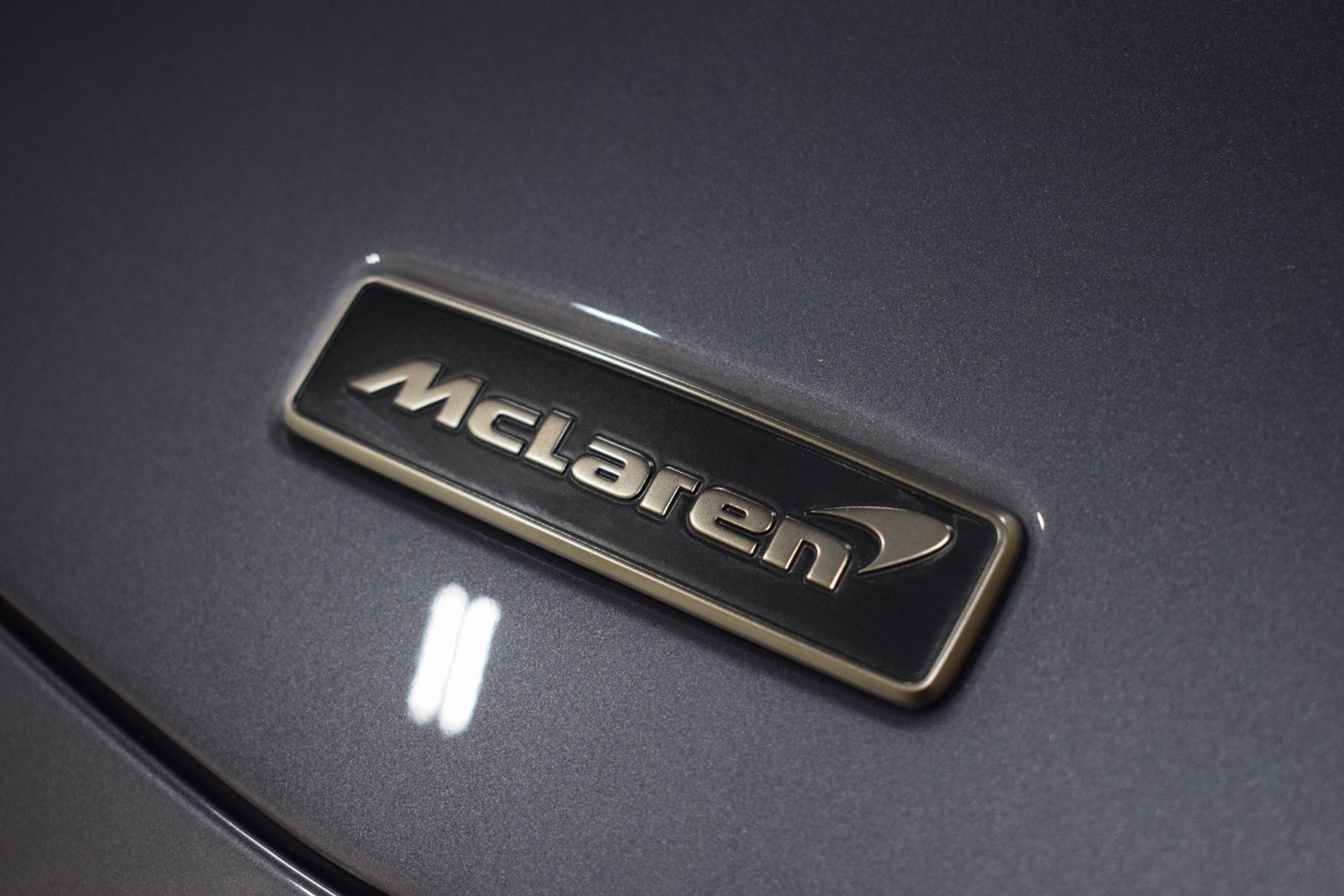 2025 Mclaren Artura TechLux 2