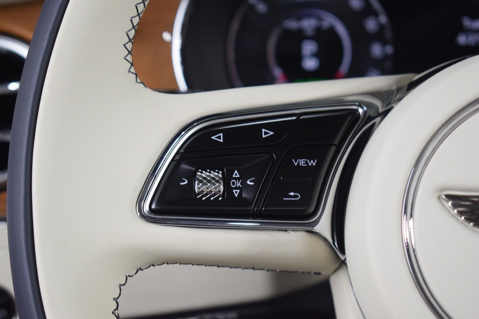 Thumbnail: 2026 Bentley Continental - 25