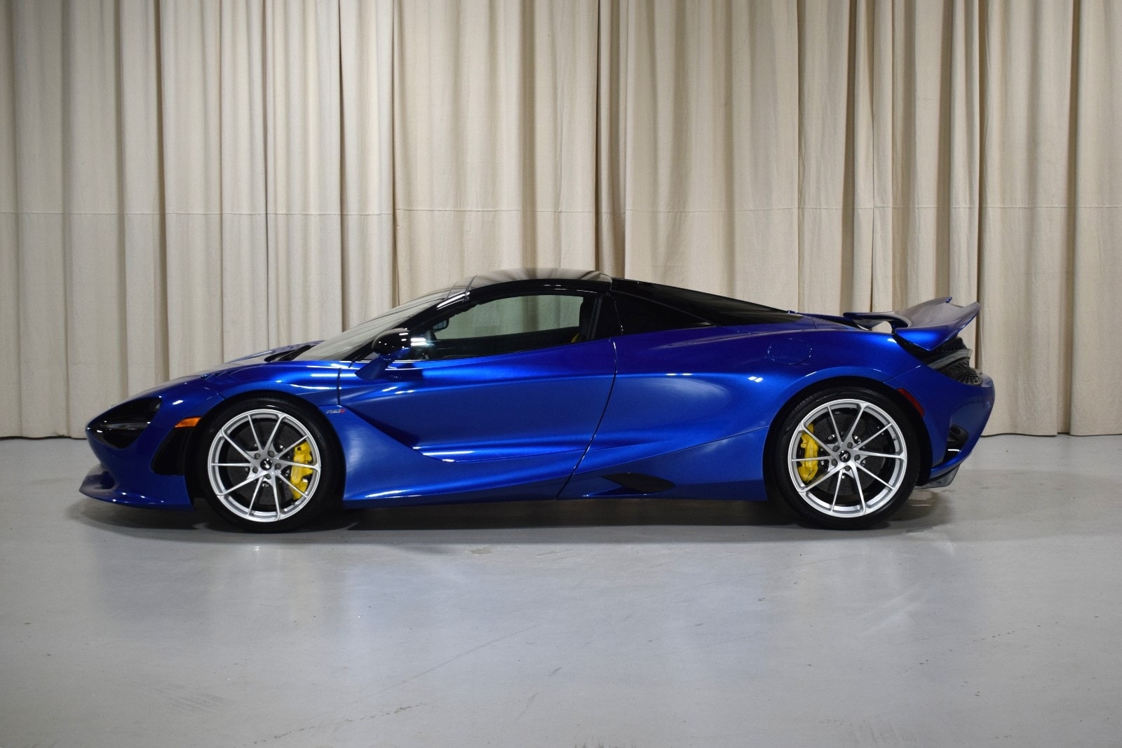 Thumbnail: 2026 Mclaren 750S - 6