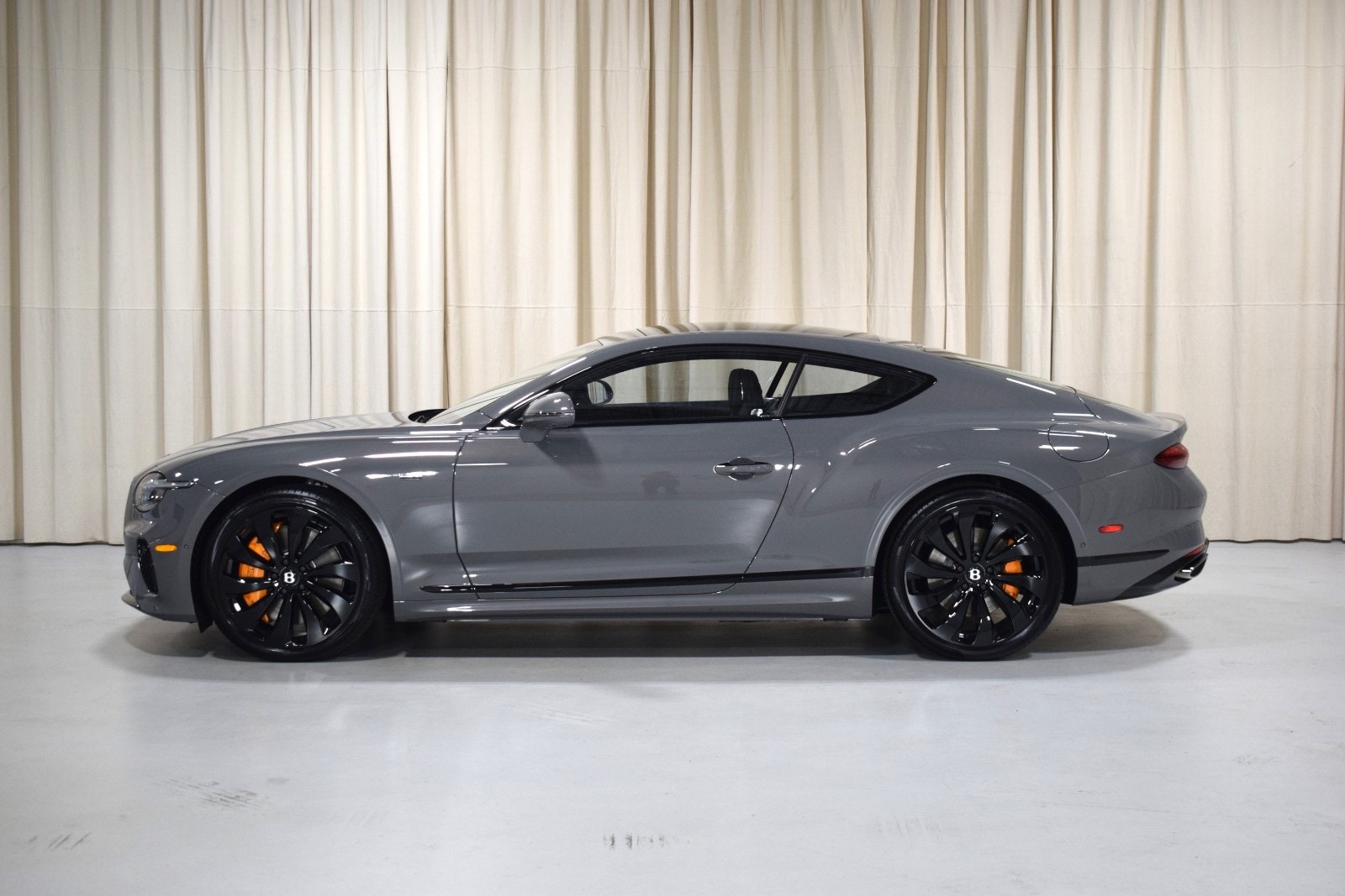 Thumbnail: 2025 Bentley Continental - 17