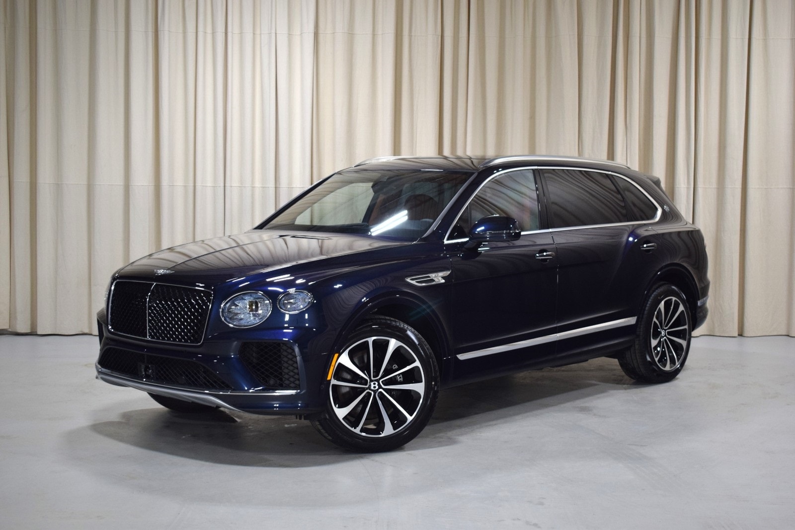 2025 Bentley Bentayga  -
                  Troy, MI