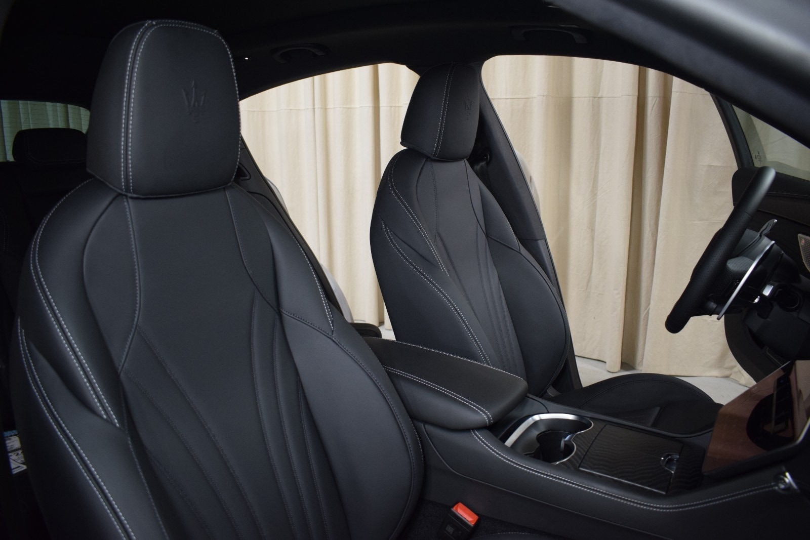 Thumbnail: 2025 Maserati Grecale - 22