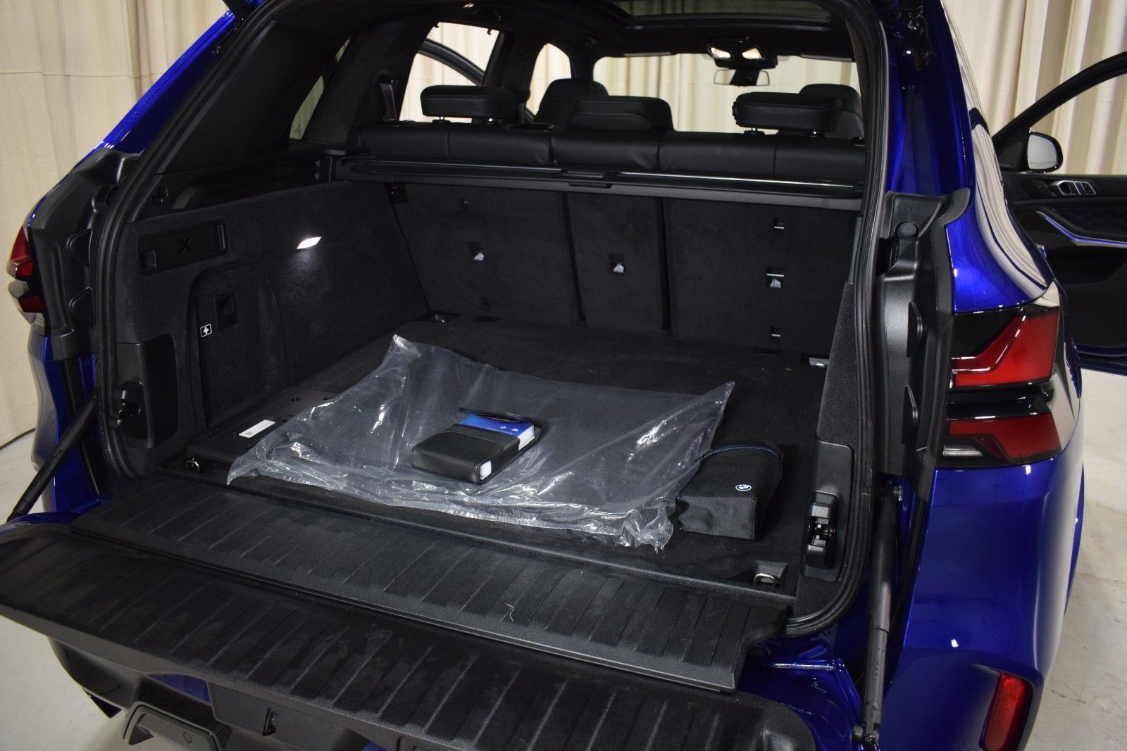 Thumbnail: 2025 BMW X5 - 42