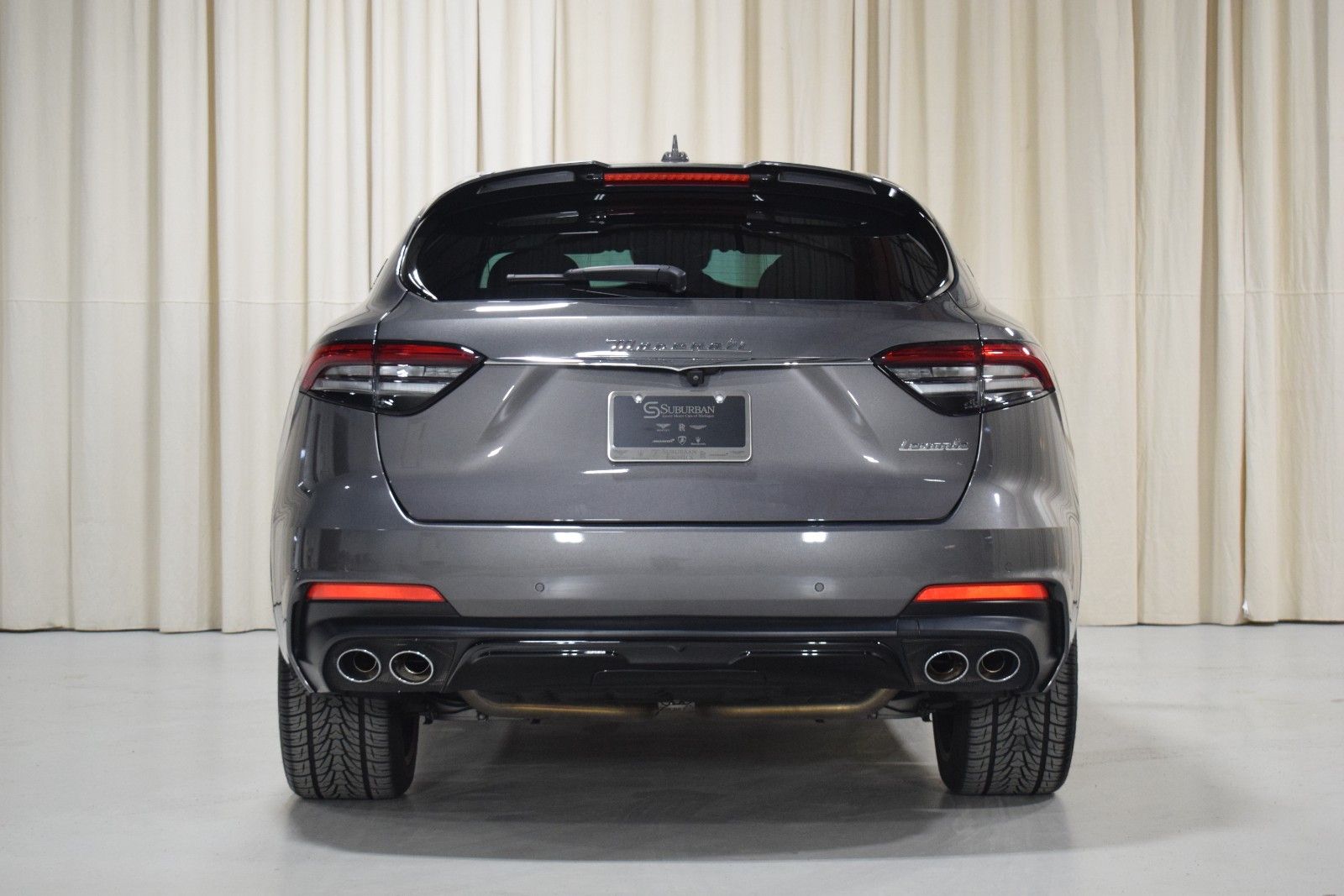 Thumbnail: 2022 Maserati Levante - 14