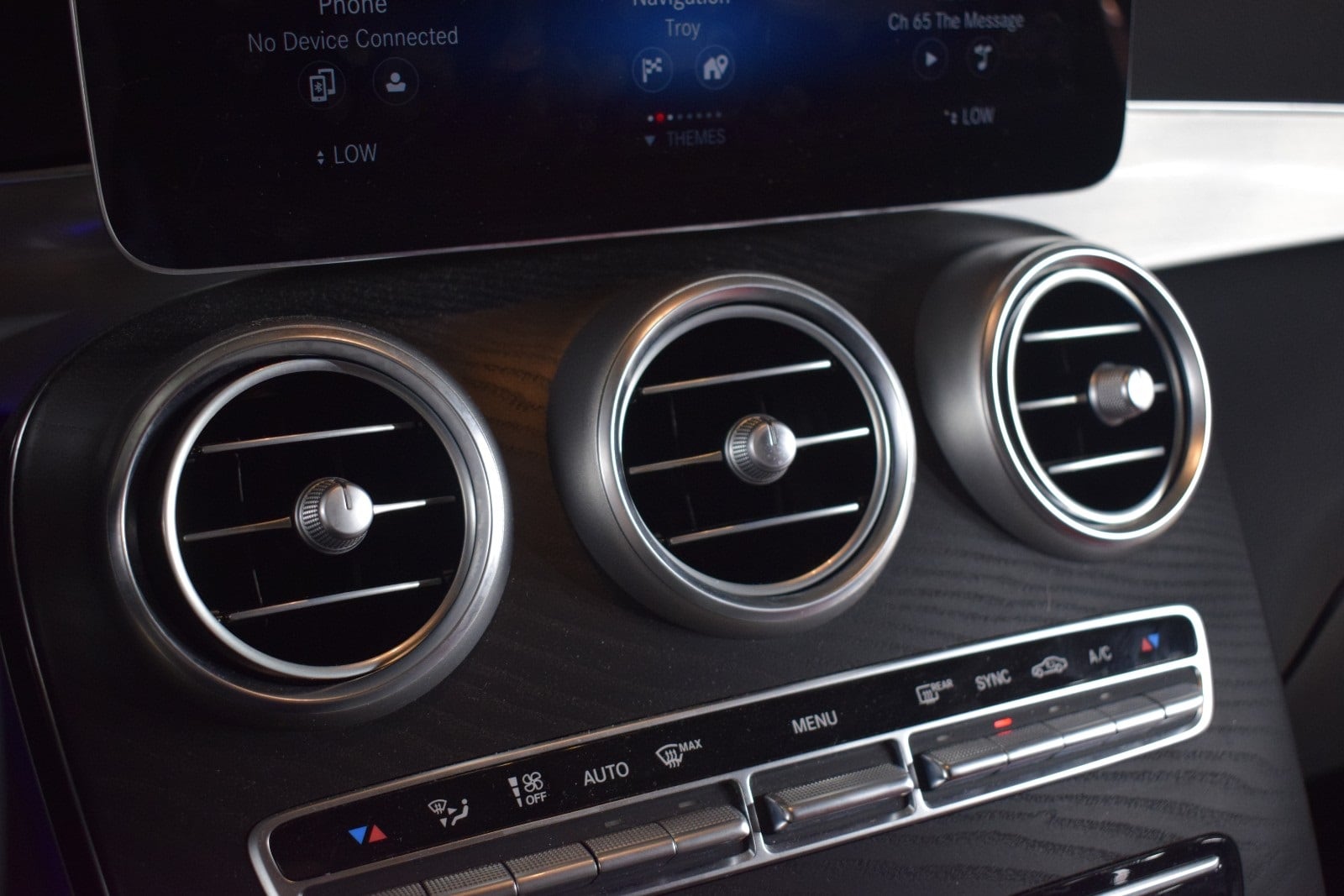 Thumbnail: 2021 Mercedes-Benz GLC - 34