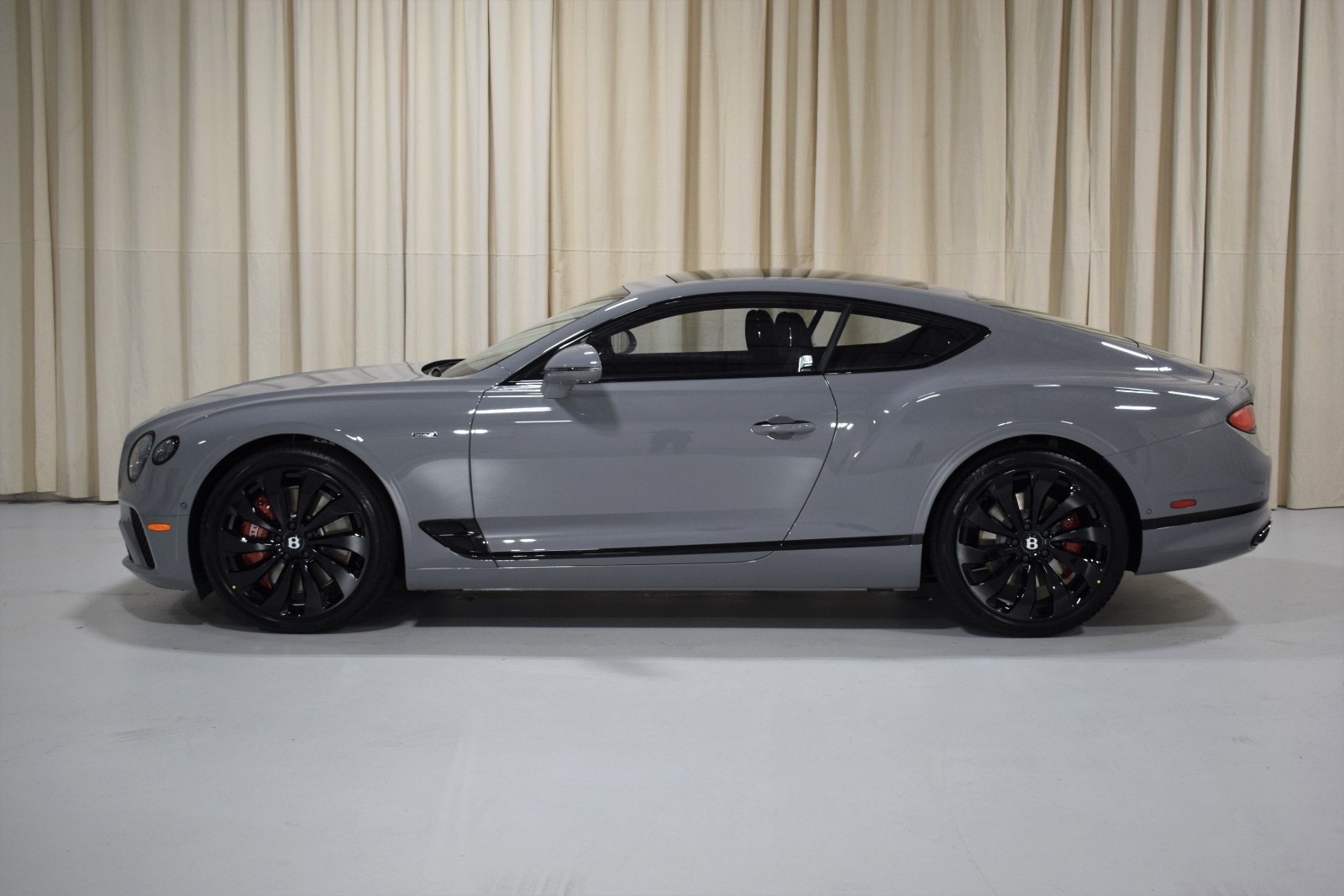 Thumbnail: 2024 Bentley Continental - 8