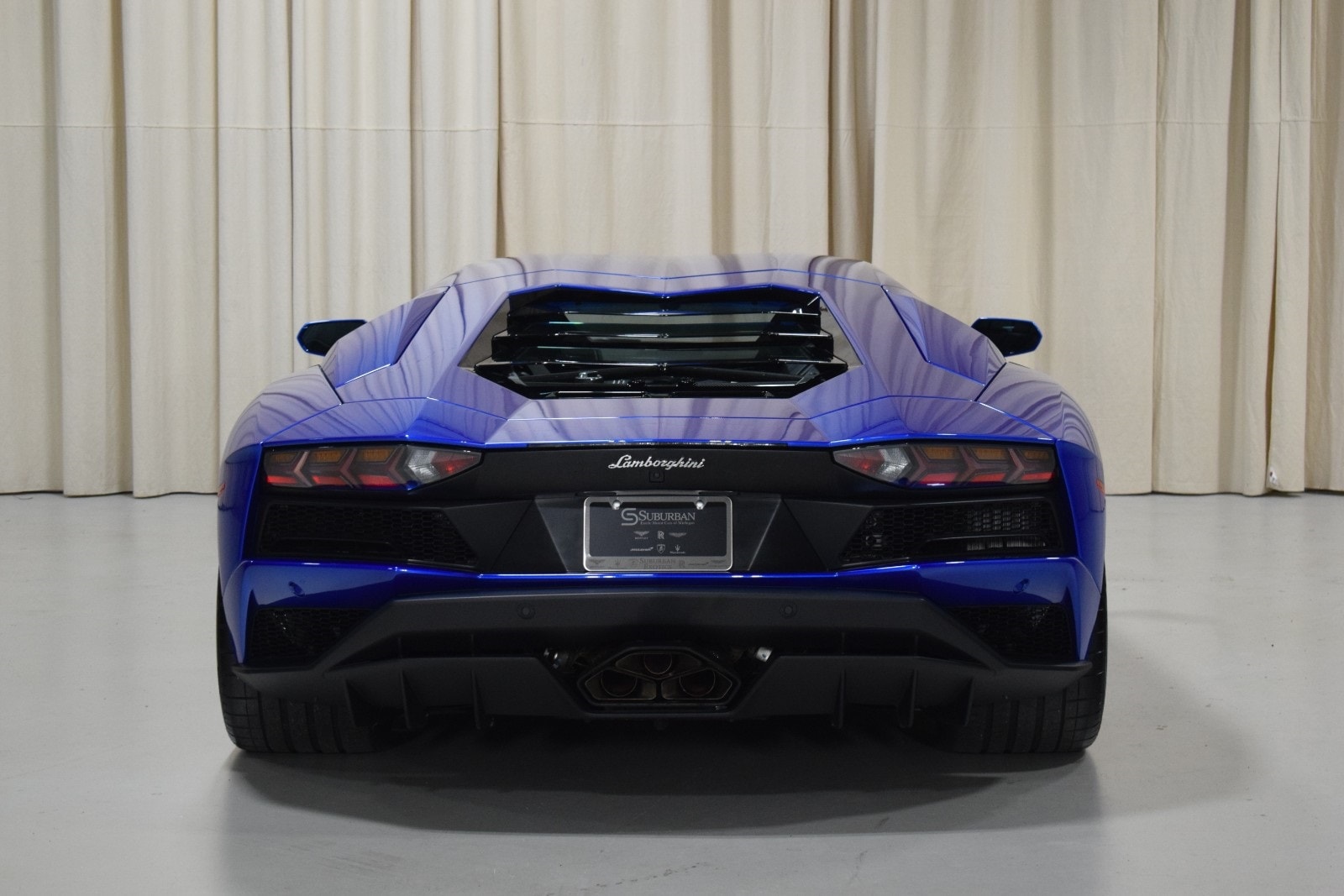 Thumbnail: 2019 Lamborghini Aventador - 13