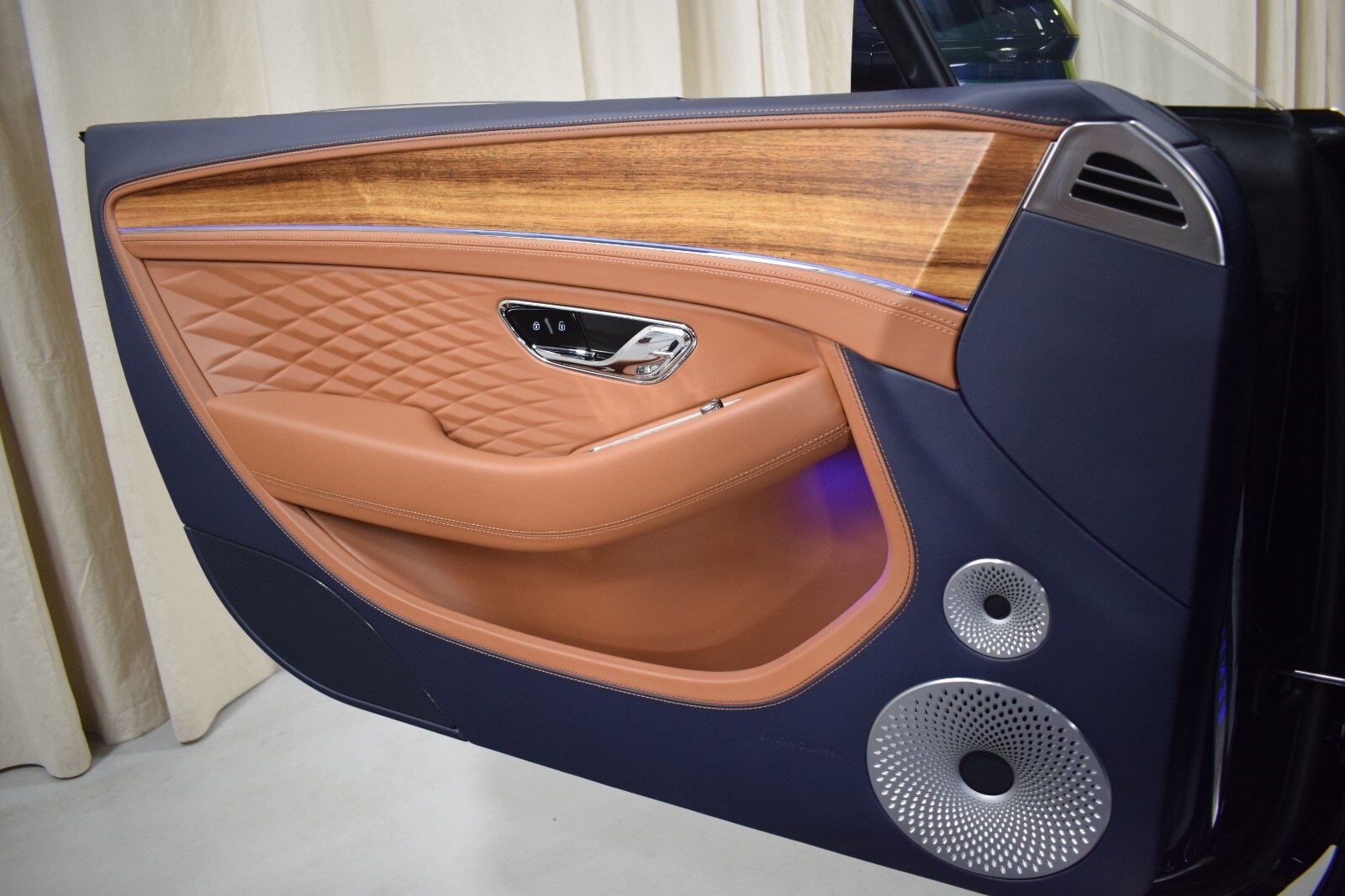 Thumbnail: 2026 Bentley Continental - 36