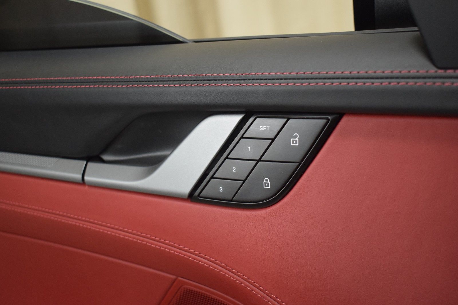 Thumbnail: 2024 Porsche 911 - 40