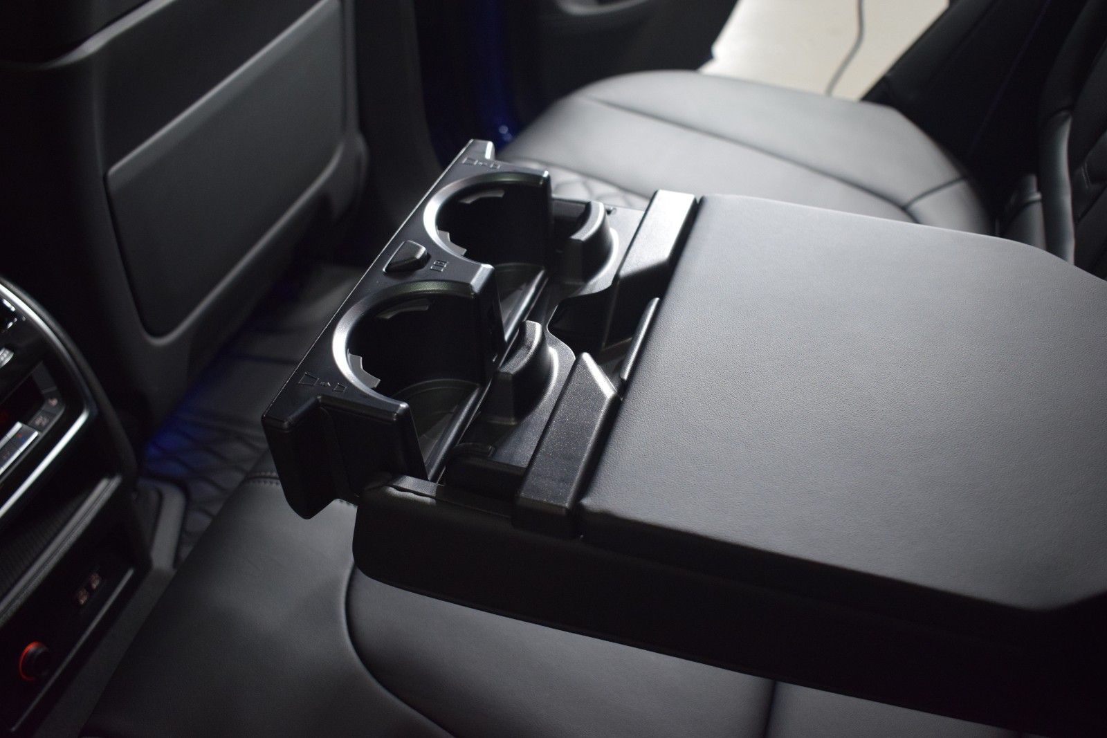 Thumbnail: 2025 BMW X5 - 21