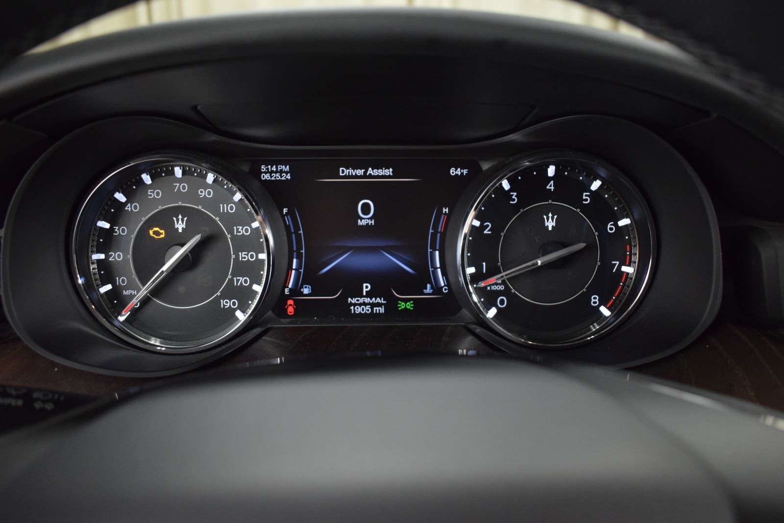 Thumbnail: 2022 Maserati Quattroporte - 30