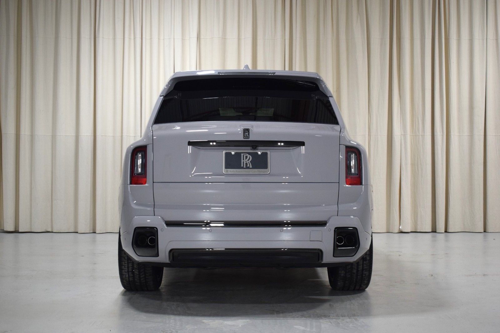 2026 Rolls-Royce Cullinan Black Badge - Photo 10