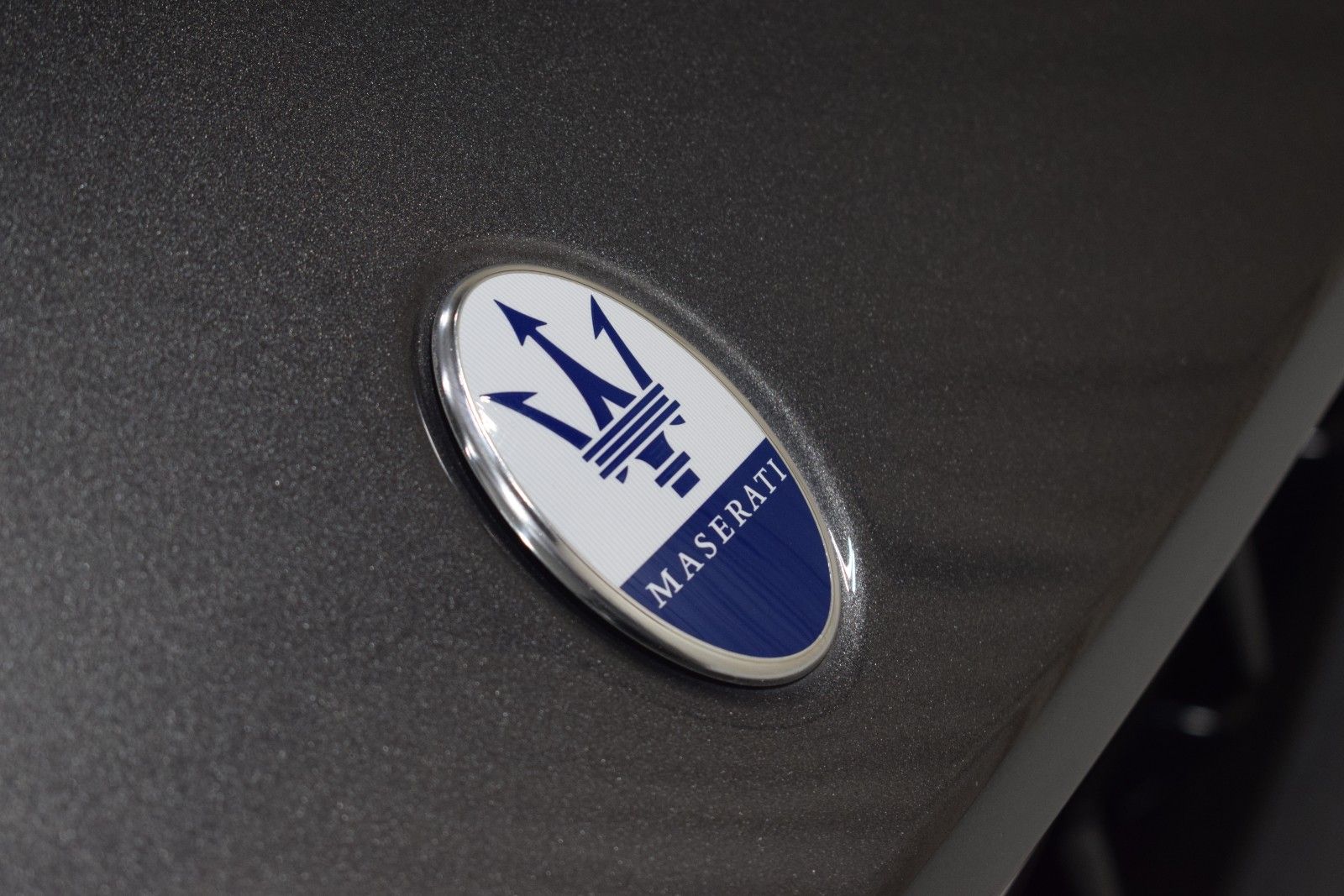 Thumbnail: 2022 Maserati Levante - 3