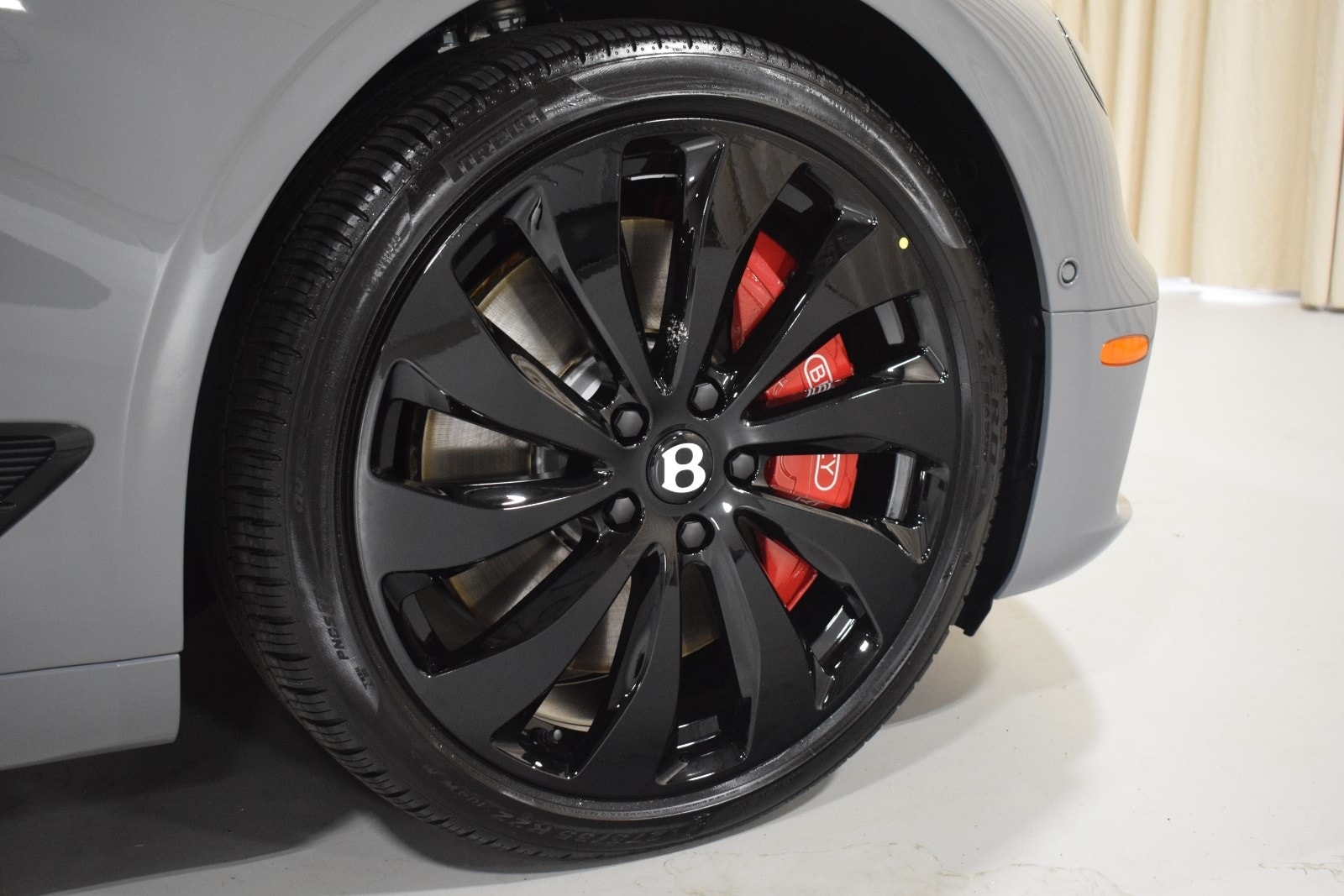 Thumbnail: 2024 Bentley Continental - 7