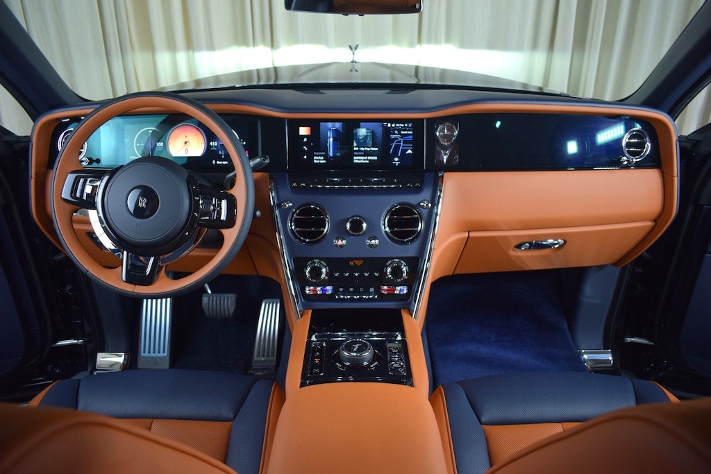 New 2026 Rolls-Royce Cullinan SUV