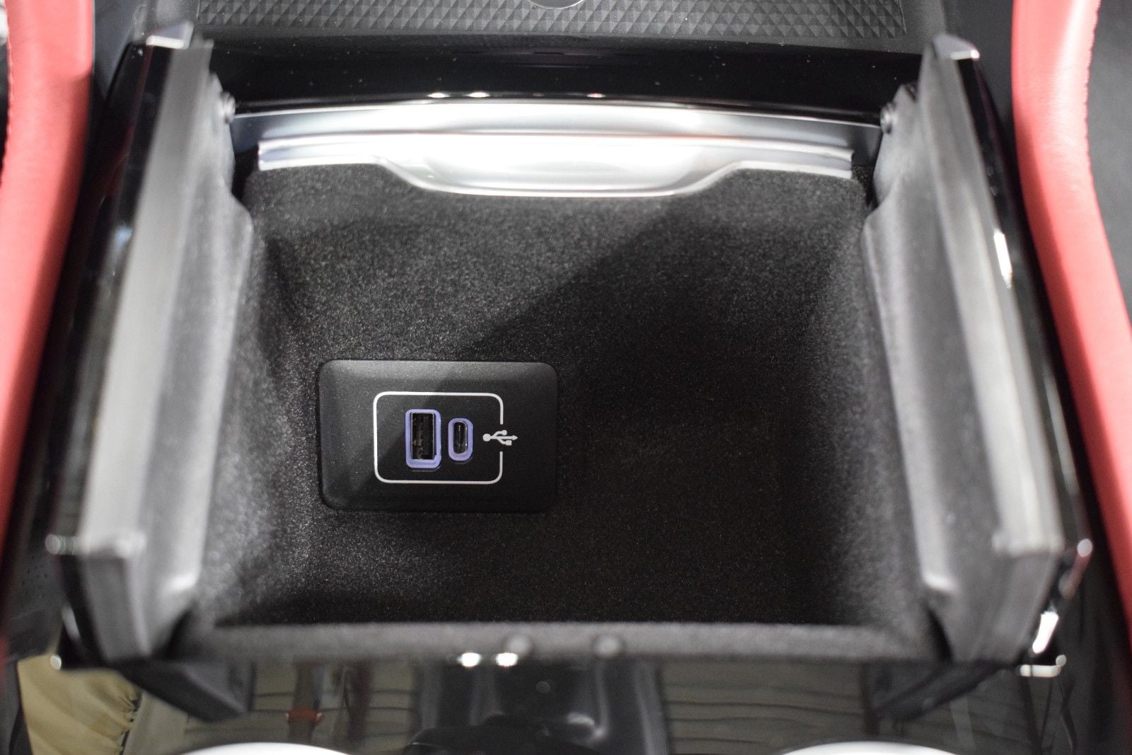 Thumbnail: 2025 Maserati Grecale - 36