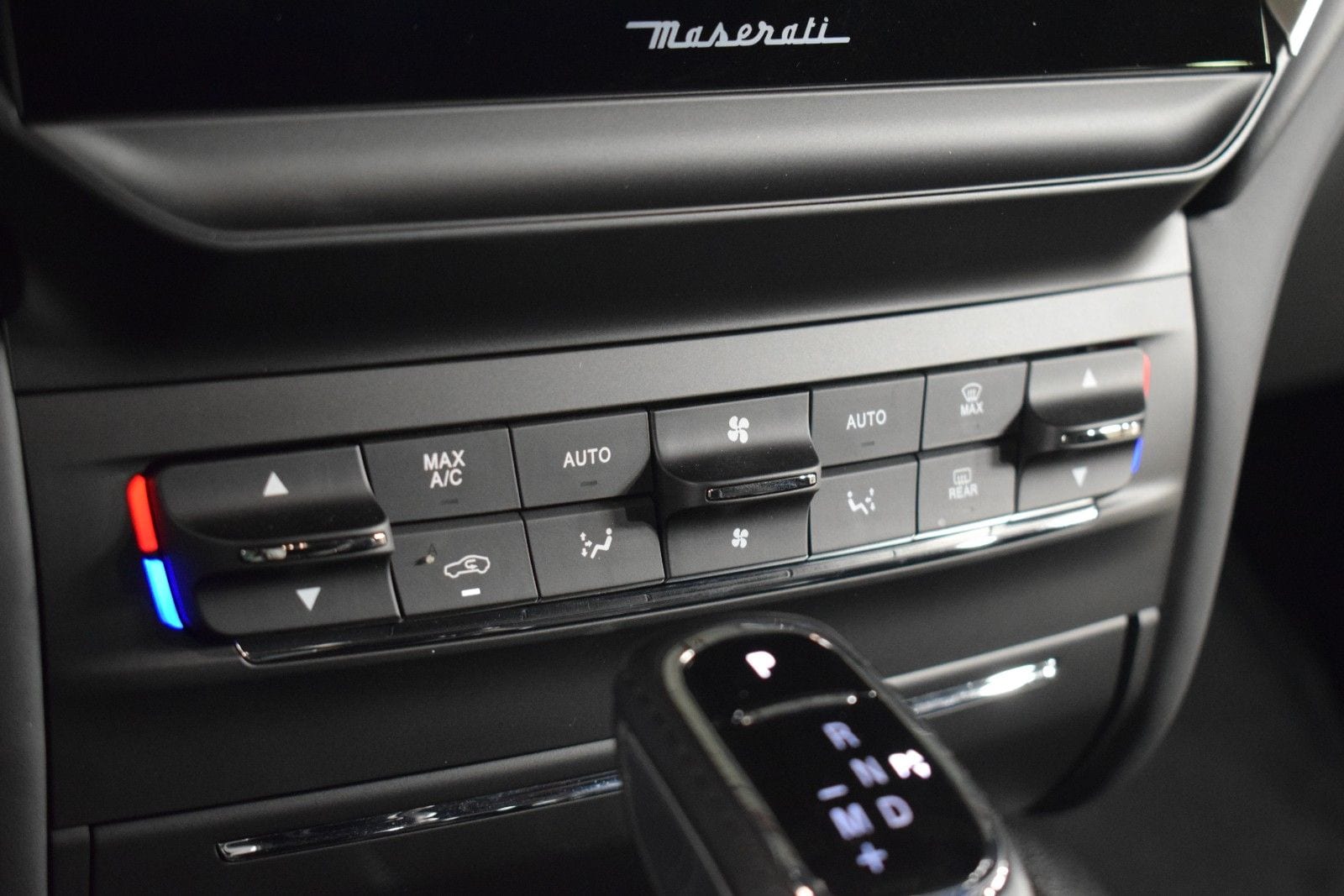 Thumbnail: 2024 Maserati Ghibli - 31