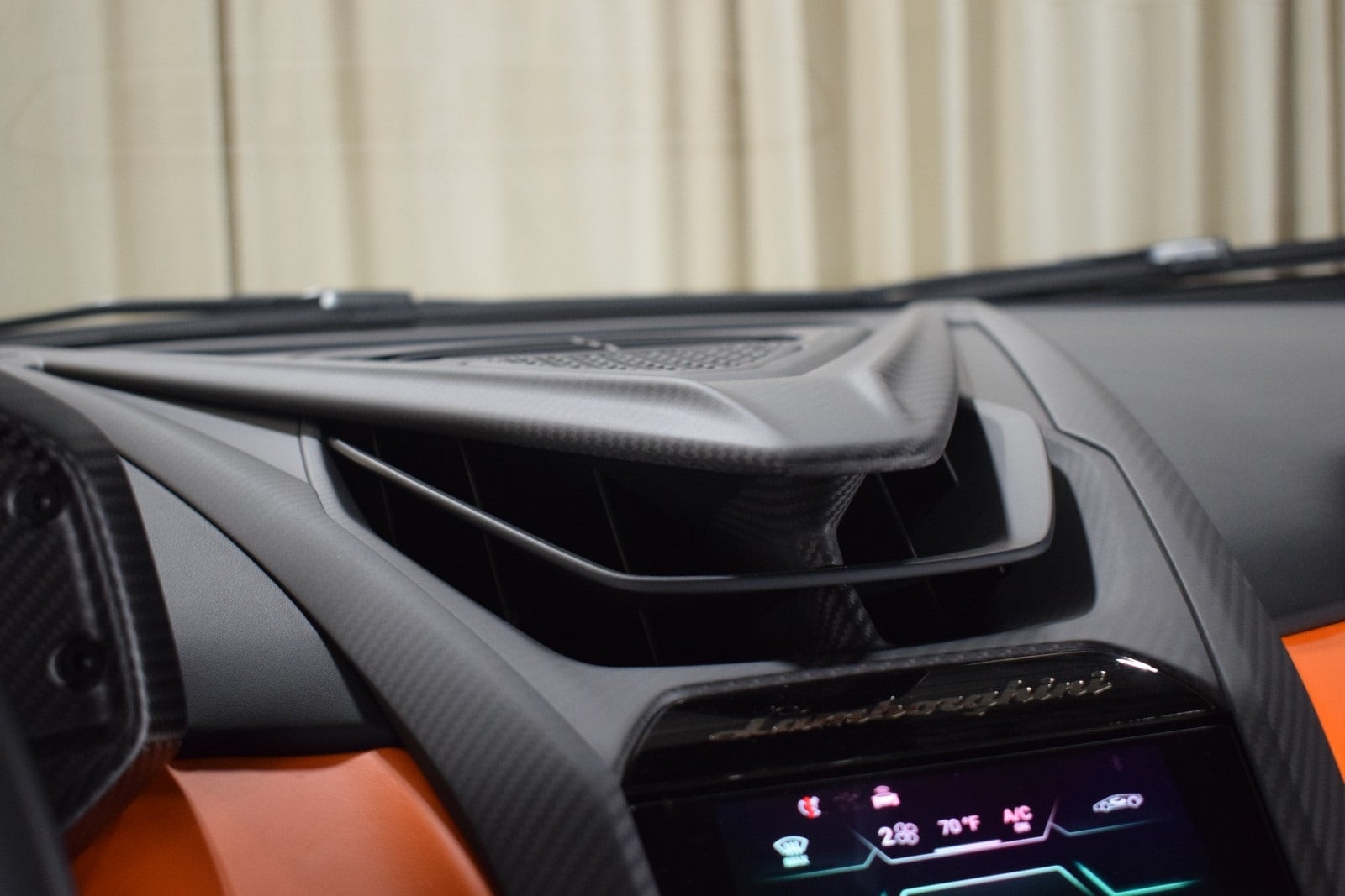 Thumbnail: 2025 Lamborghini  - 28