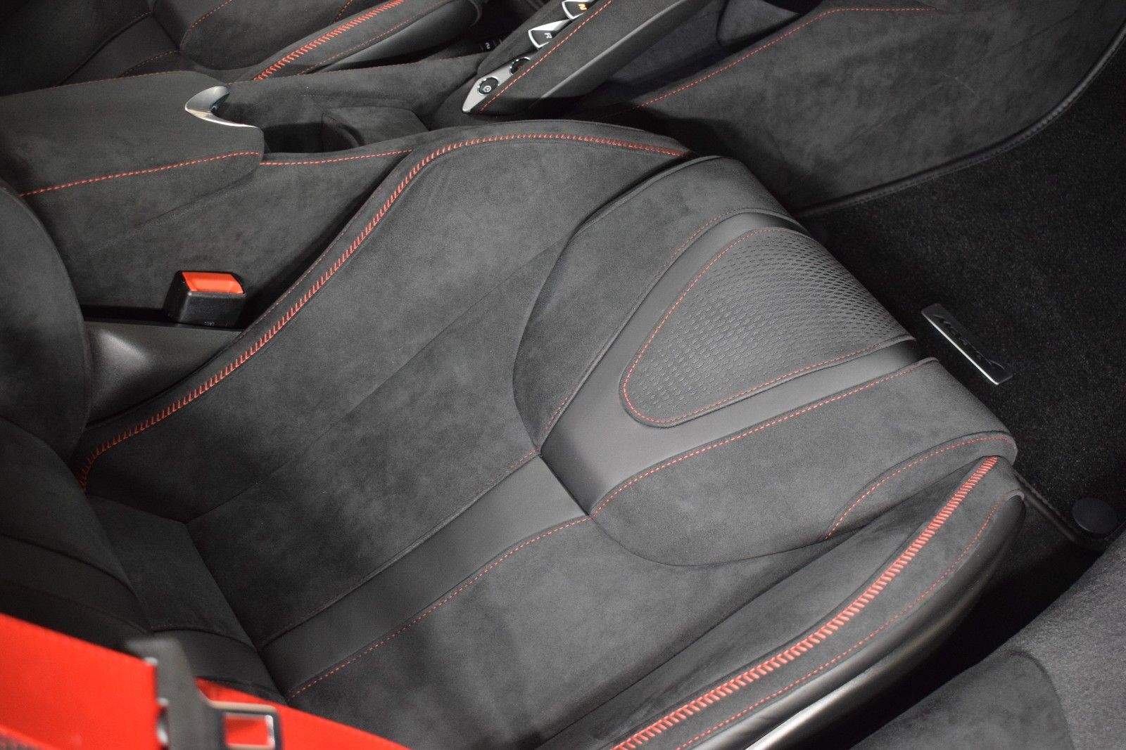 Thumbnail: 2026 Mclaren 750S - 20