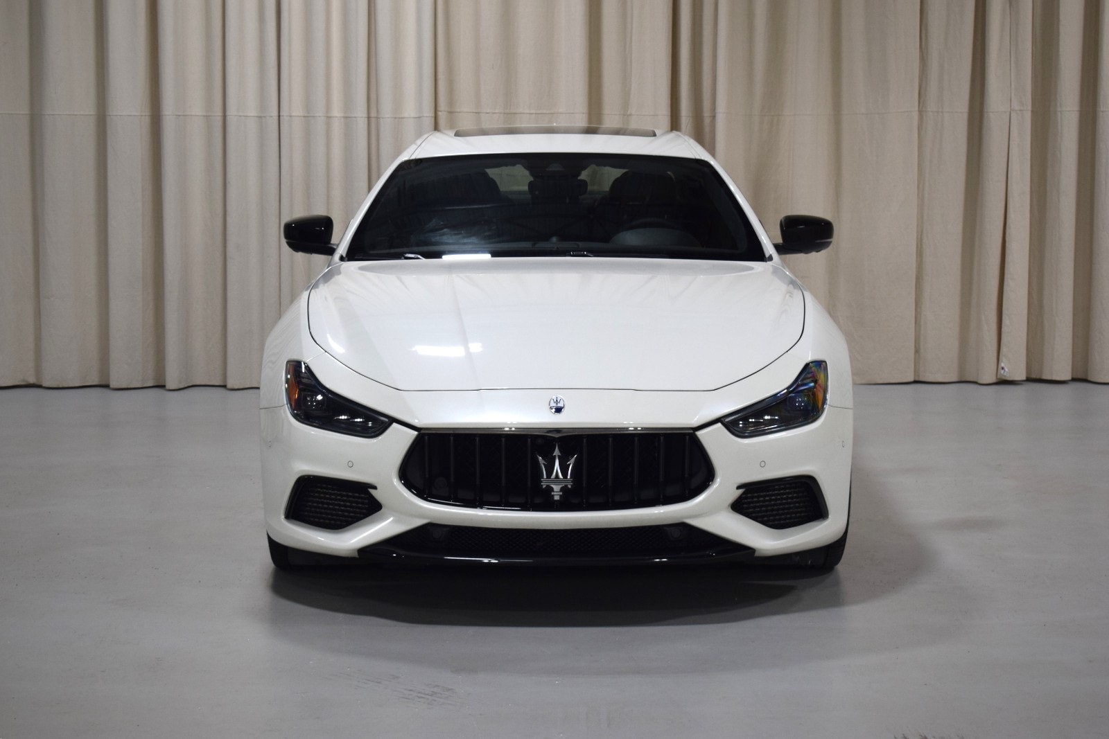 Thumbnail: 2022 Maserati Ghibli - 8