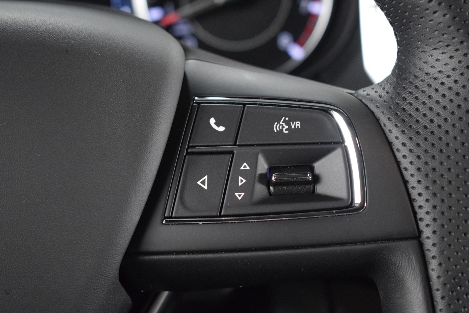 Thumbnail: 2024 Maserati Levante - 29