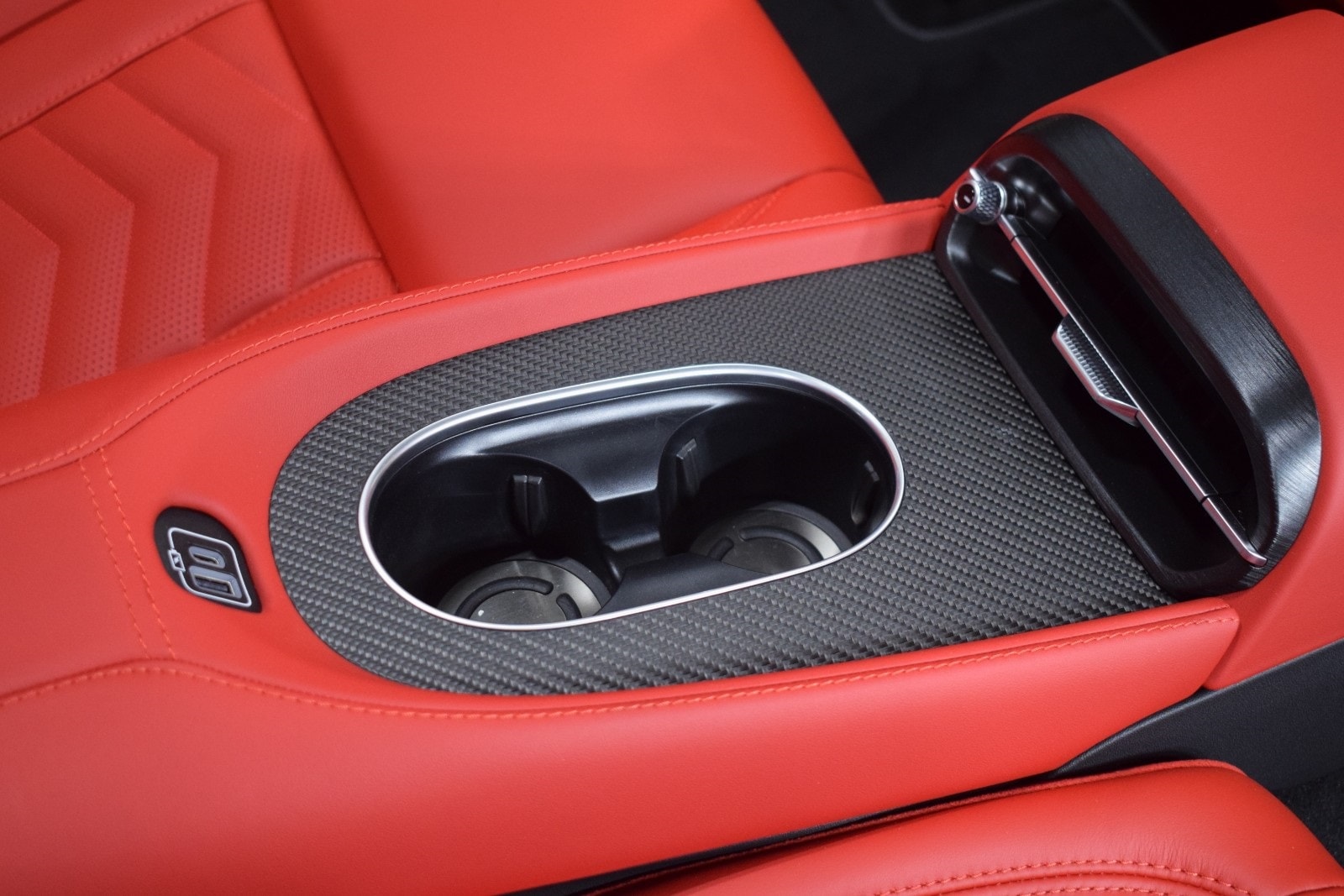 Thumbnail: 2026 Maserati GranCabrio - 21