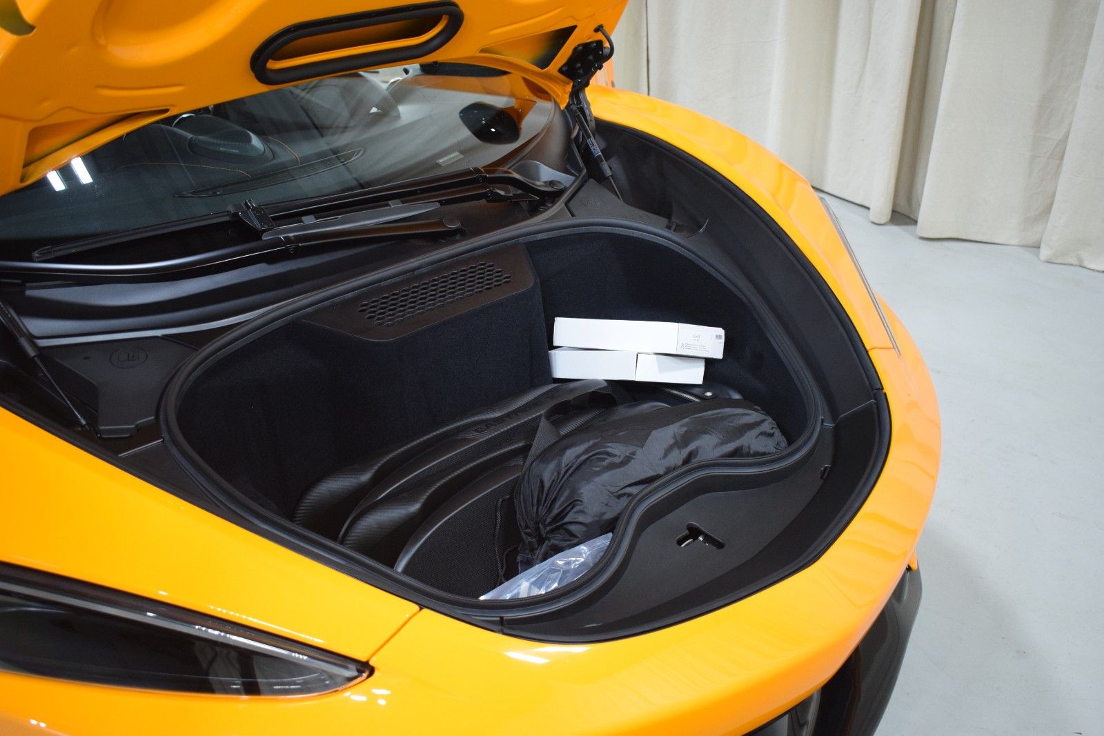 Thumbnail: 2026 Mclaren GTS - 41