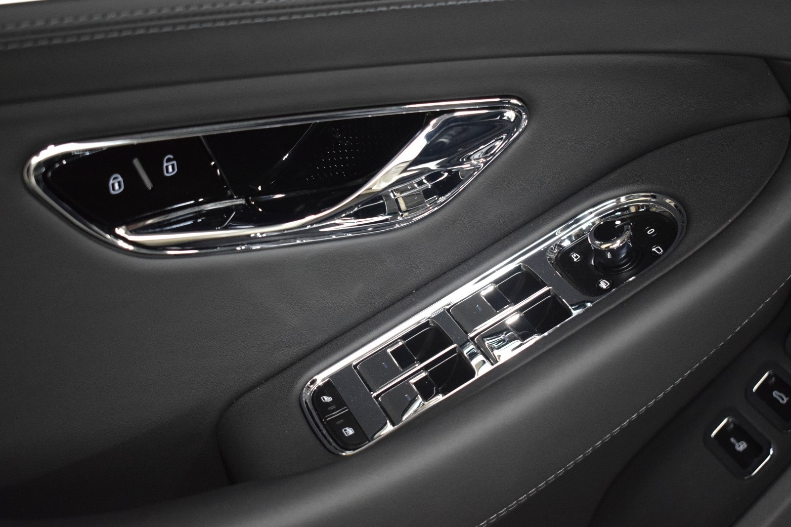 Thumbnail: 2026 Bentley Continental - 37