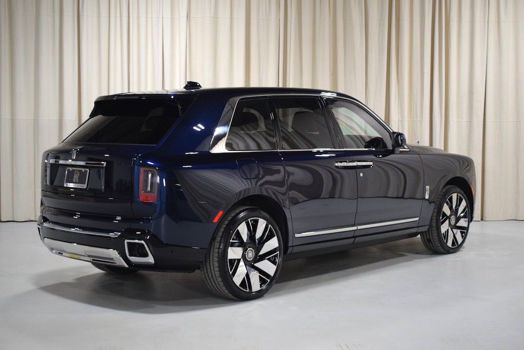 New 2026 Rolls-Royce Cullinan SUV