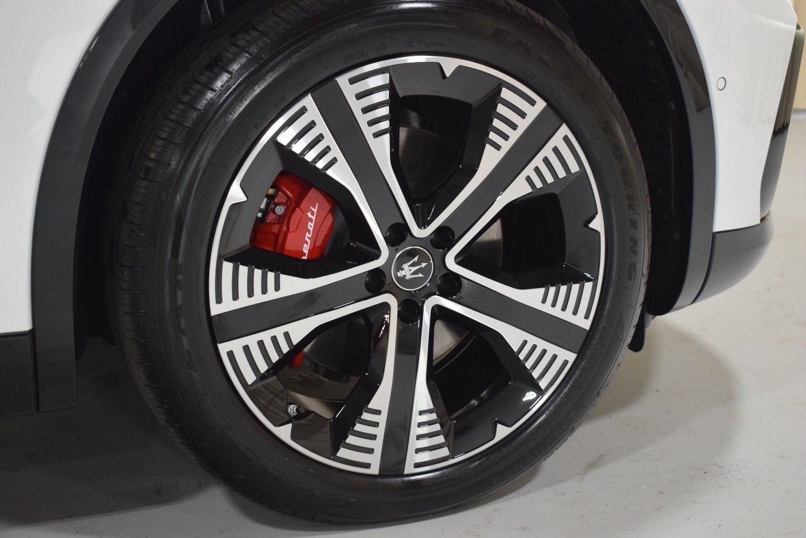 Thumbnail: 2025 Maserati Grecale - 19