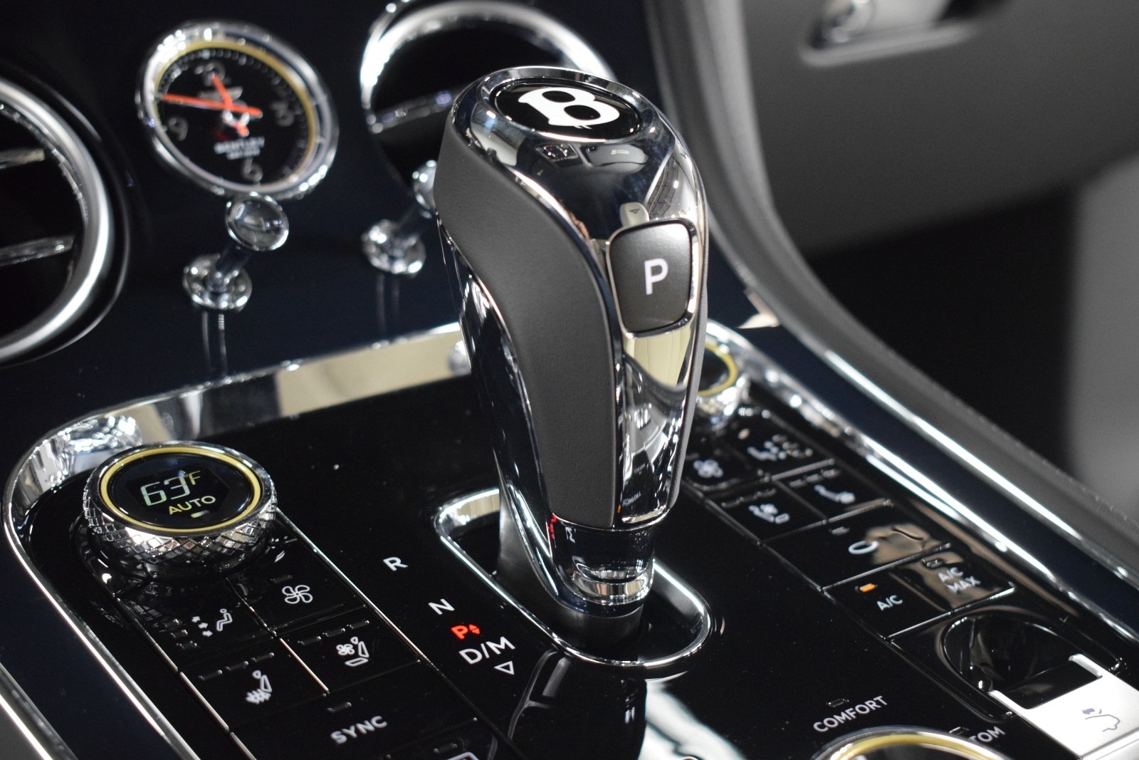 Thumbnail: 2024 Bentley Continental - 34
