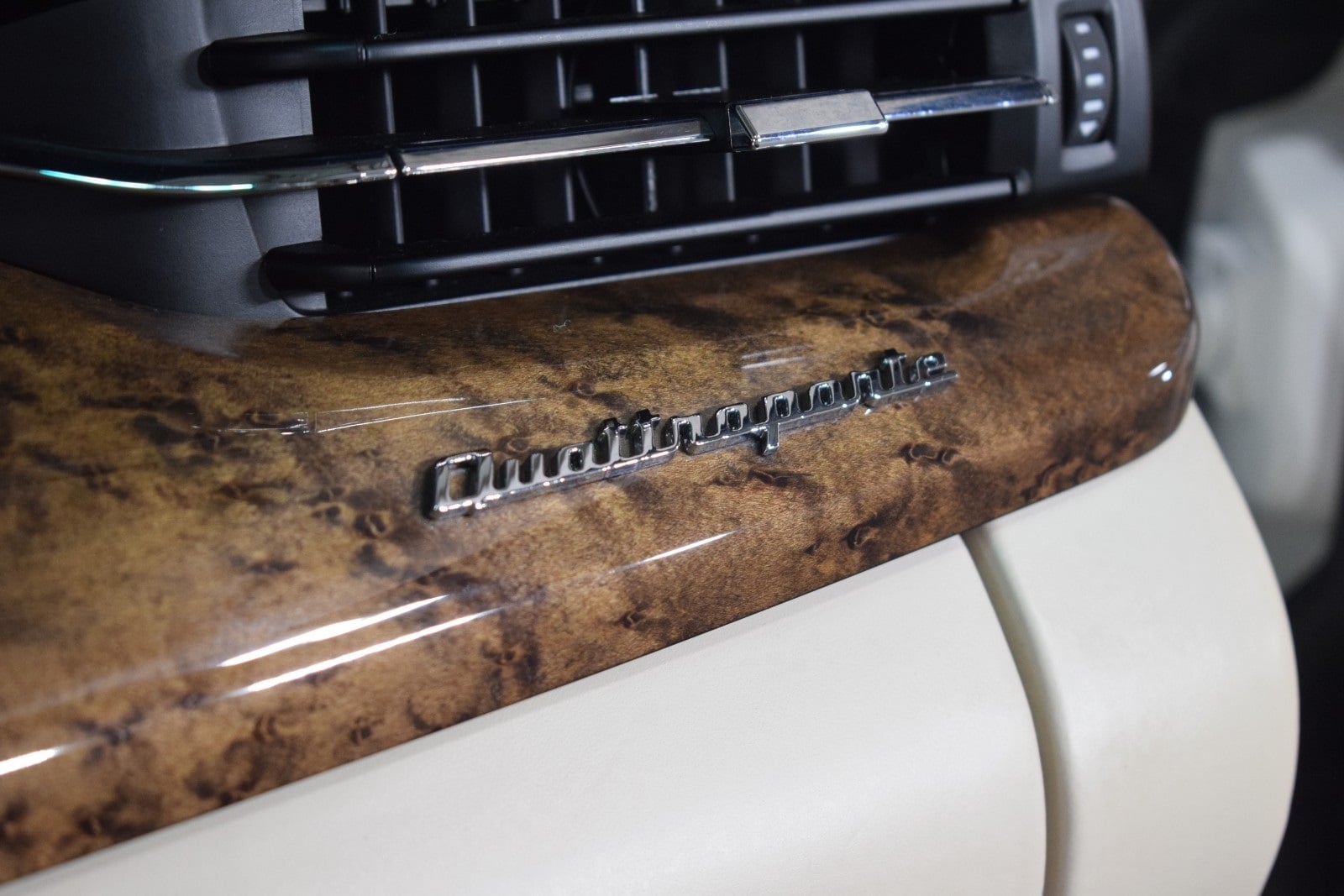 Thumbnail: 2014 Maserati Quattroporte - 25