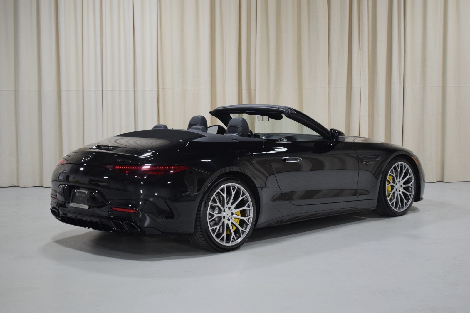 2022 Mercedes-Benz SL-Class AMG SL 63 12