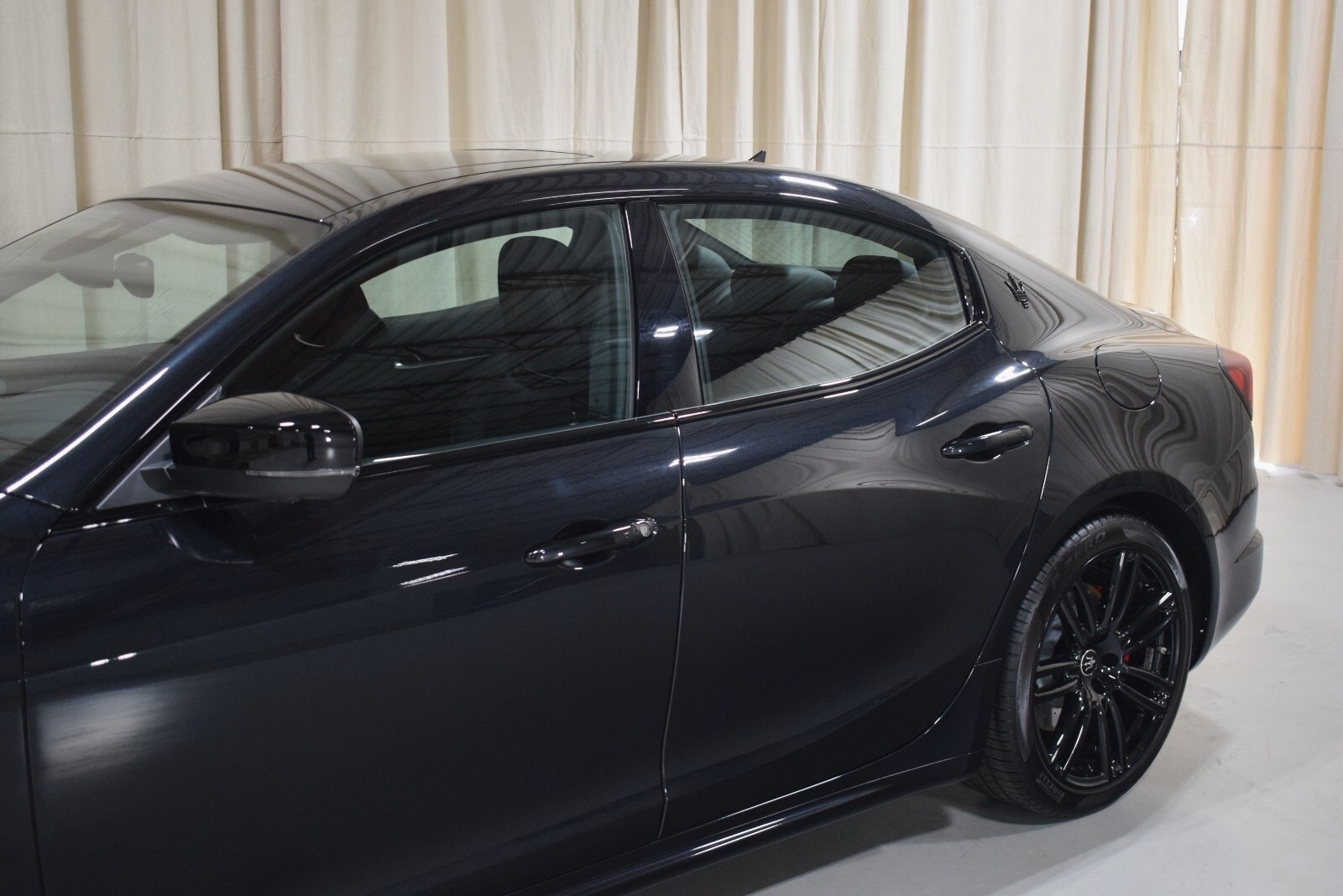 2024 Maserati Ghibli Modena photo 2