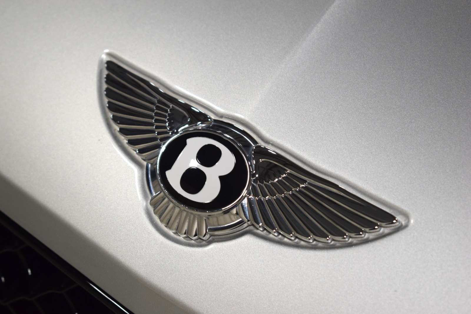 Thumbnail: 2022 Bentley Continental - 9