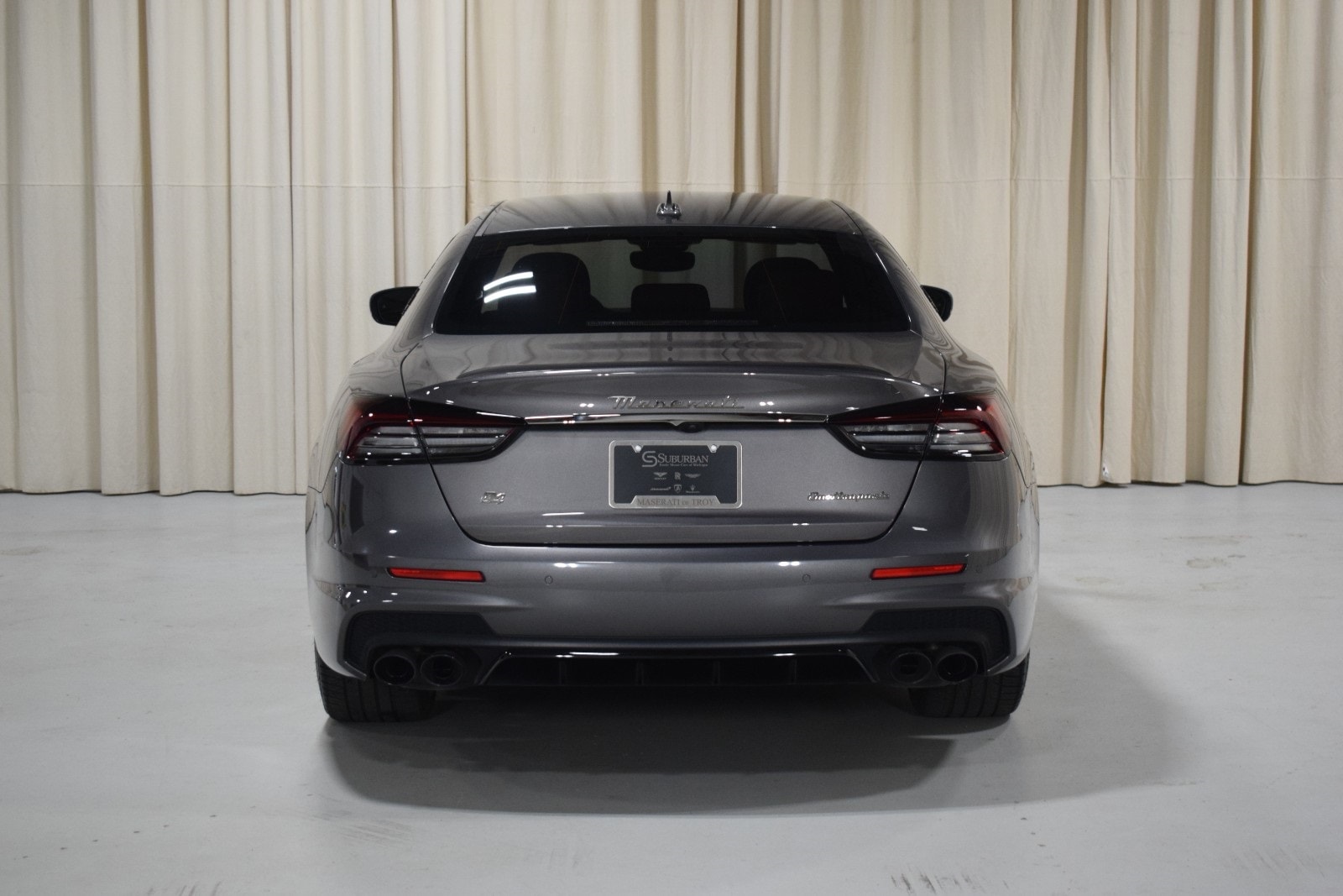 Thumbnail: 2022 Maserati Quattroporte - 14
