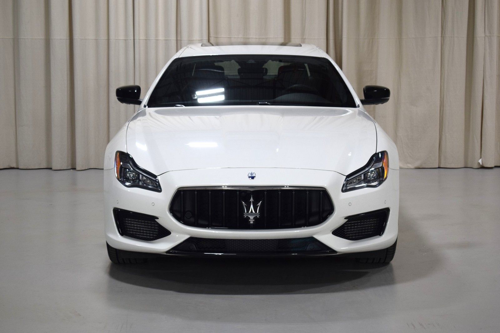Thumbnail: 2024 Maserati Quattroporte - 7