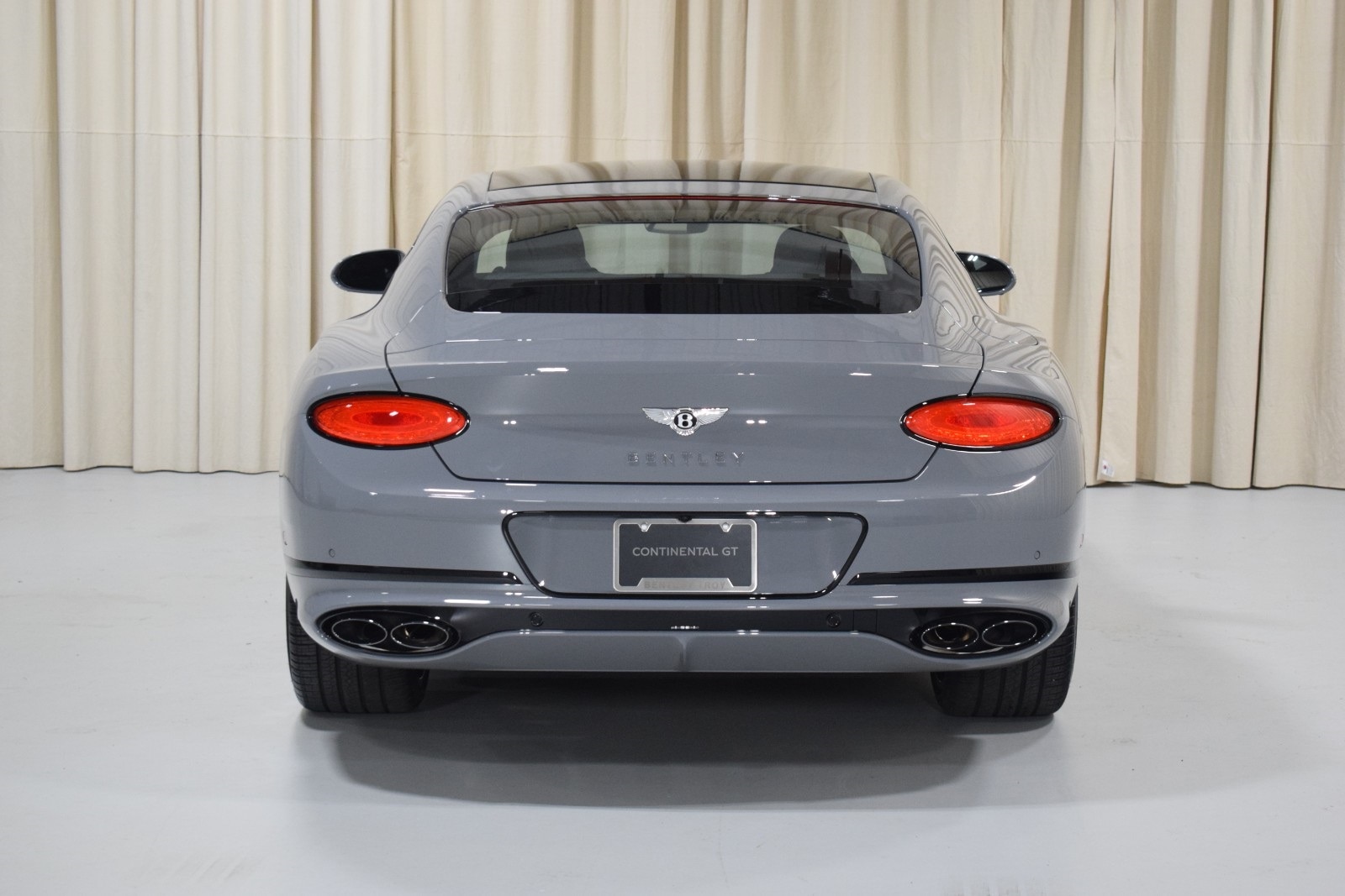 Thumbnail: 2024 Bentley Continental - 17
