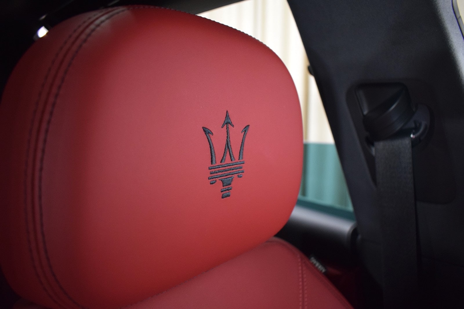 Thumbnail: 2022 Maserati Levante - 37