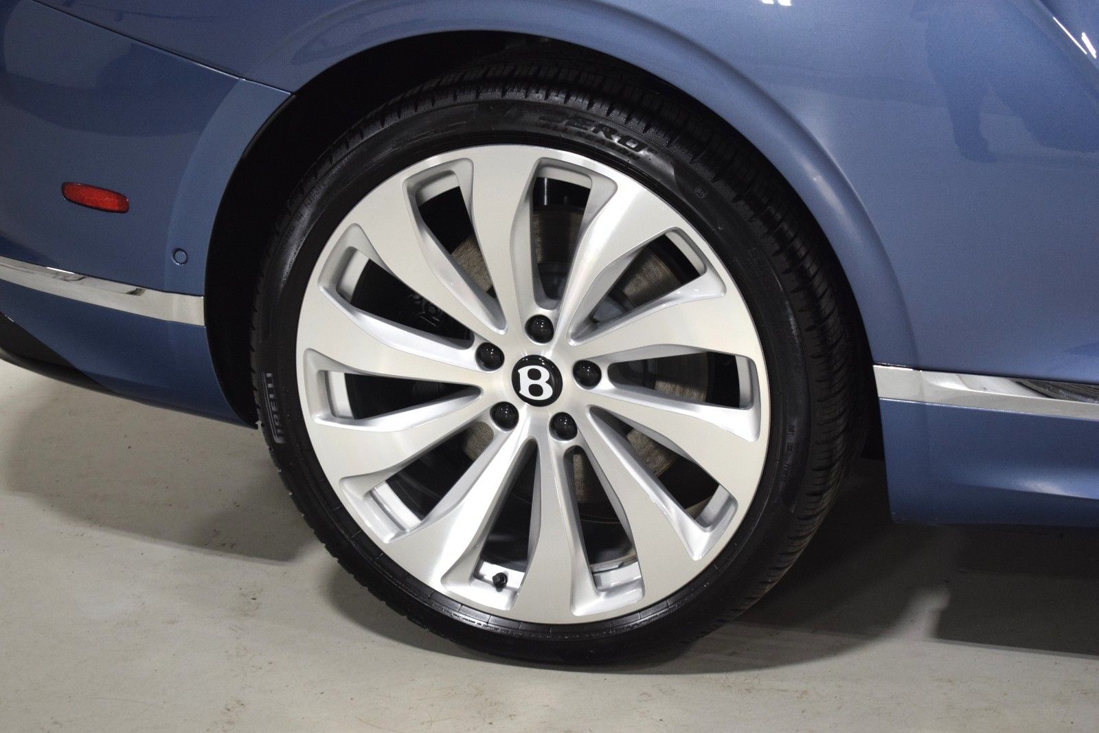 Thumbnail: 2026 Bentley Continental - 6